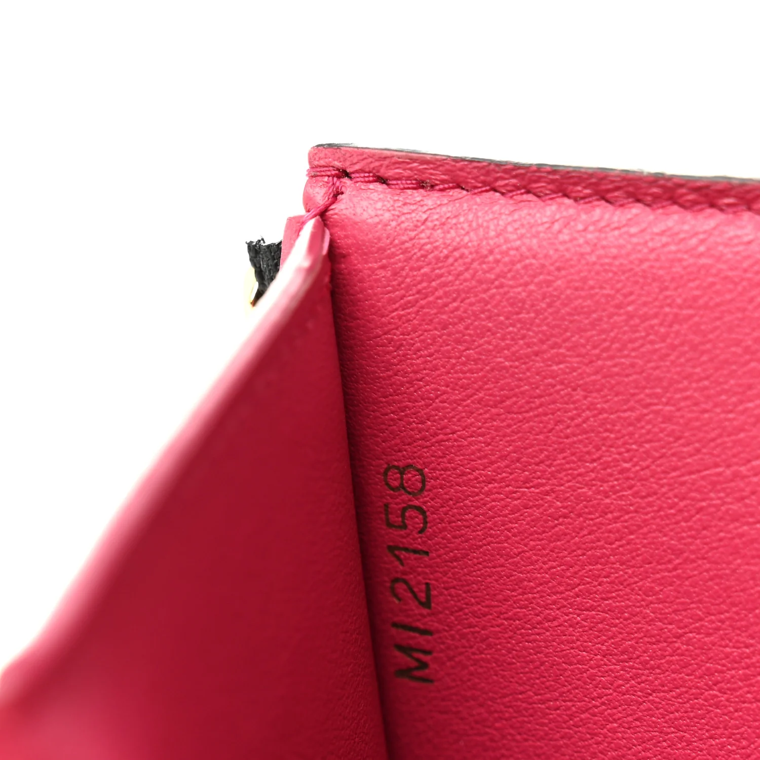 Taurillon Capucines Compact Wallet Black - Image 7