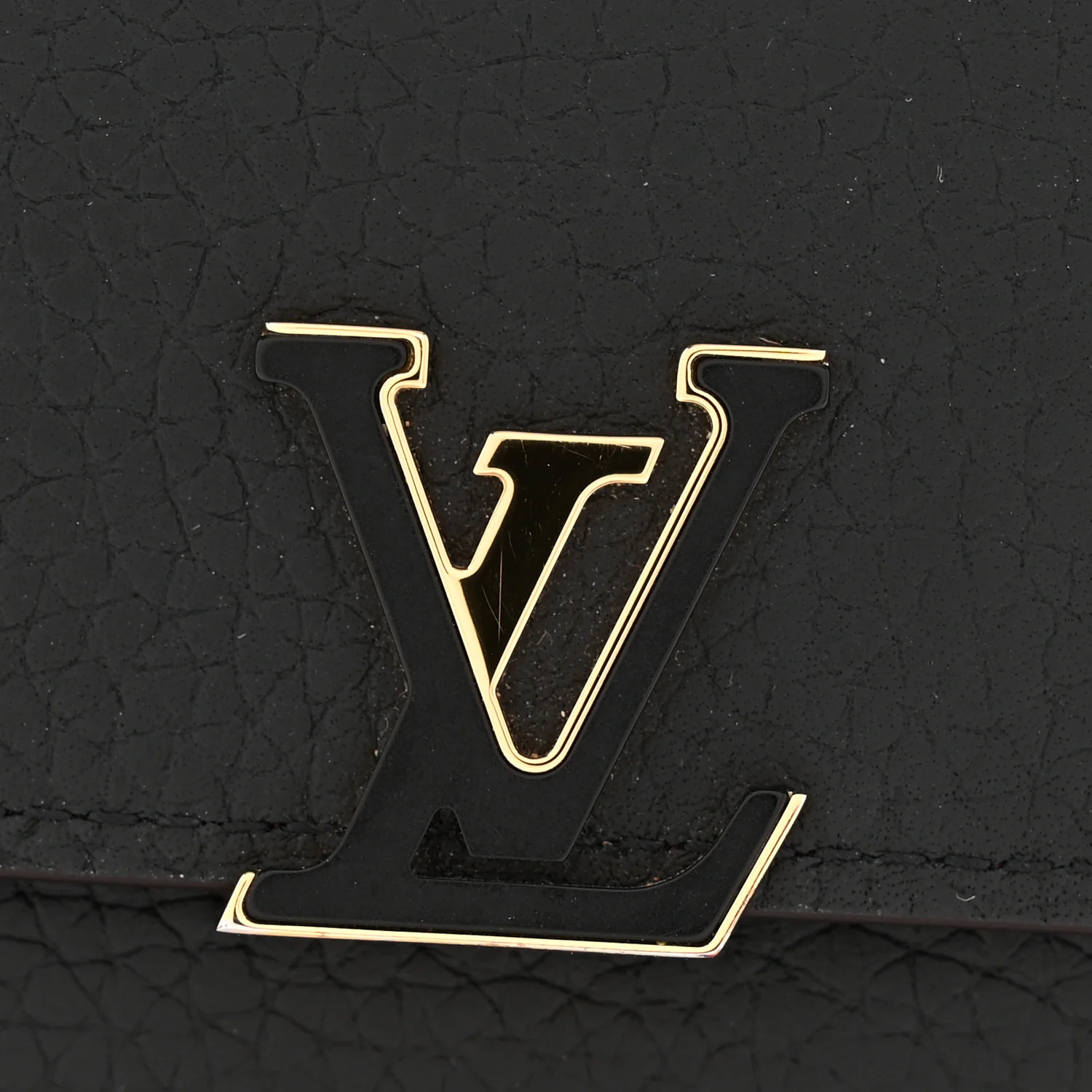 Taurillon Capucines Compact Wallet Black - Image 16