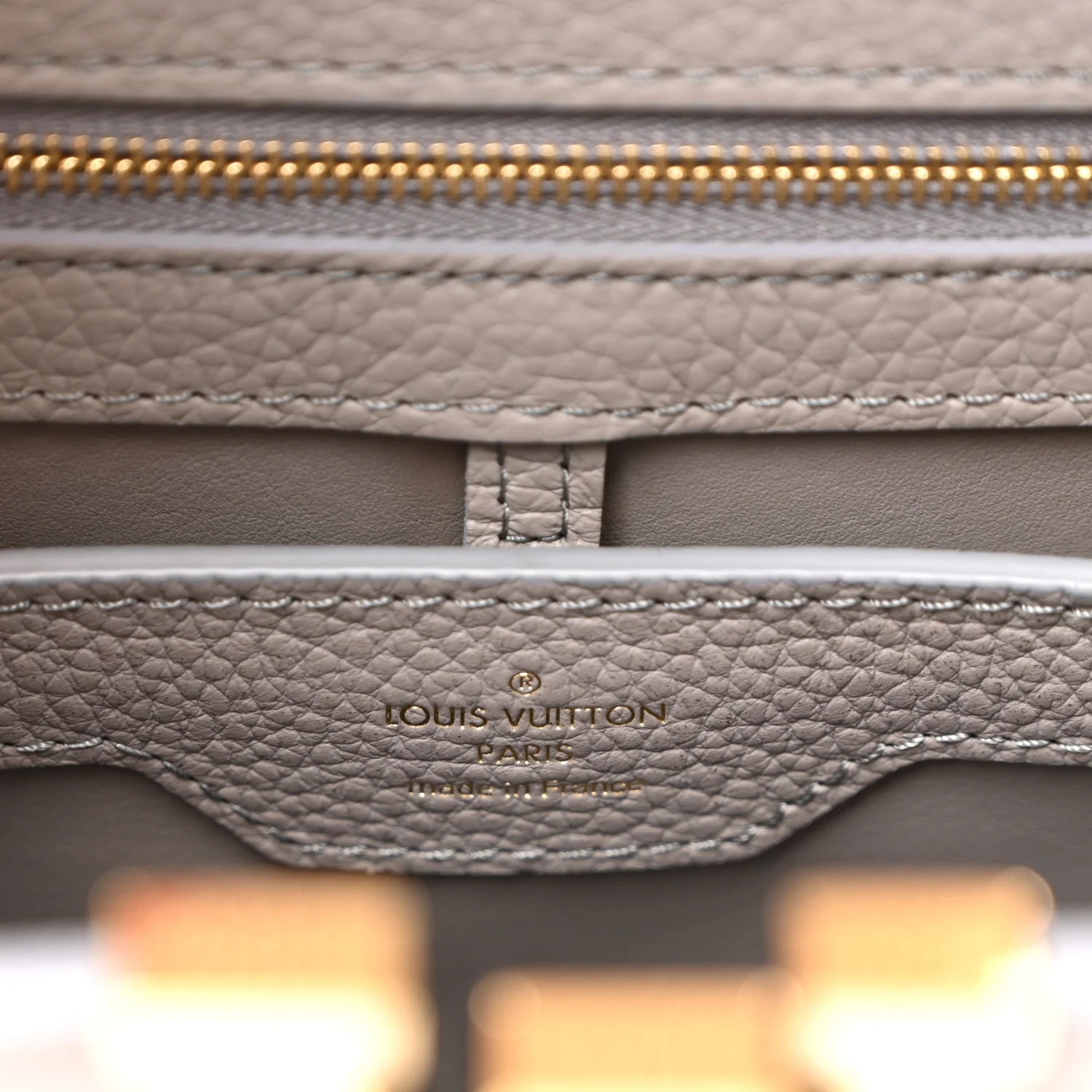 Taurillon Capucines MM Steeple Gray - Image 6