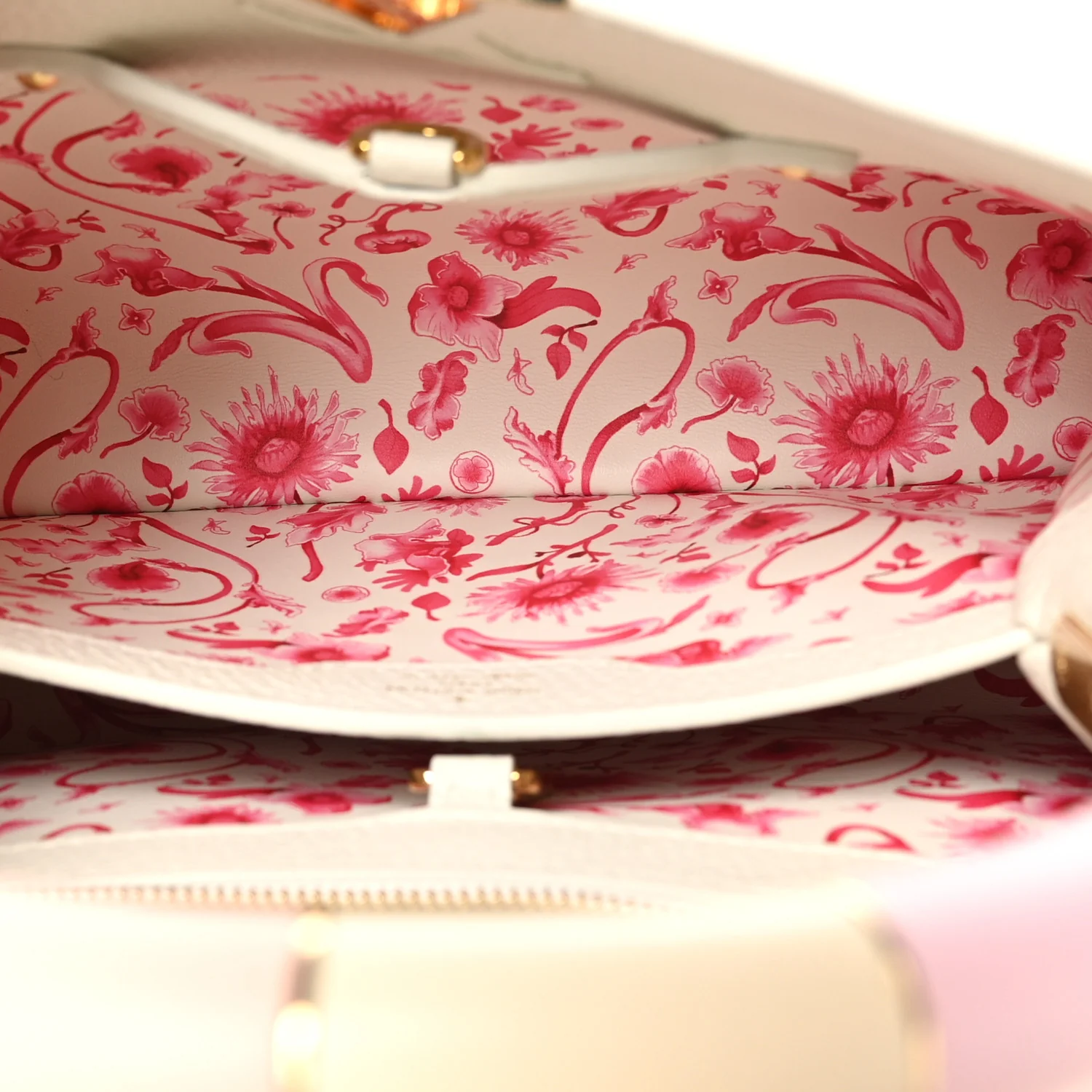 Taurillon Lambskin Calfskin Capucines BB Snow White - Image 5