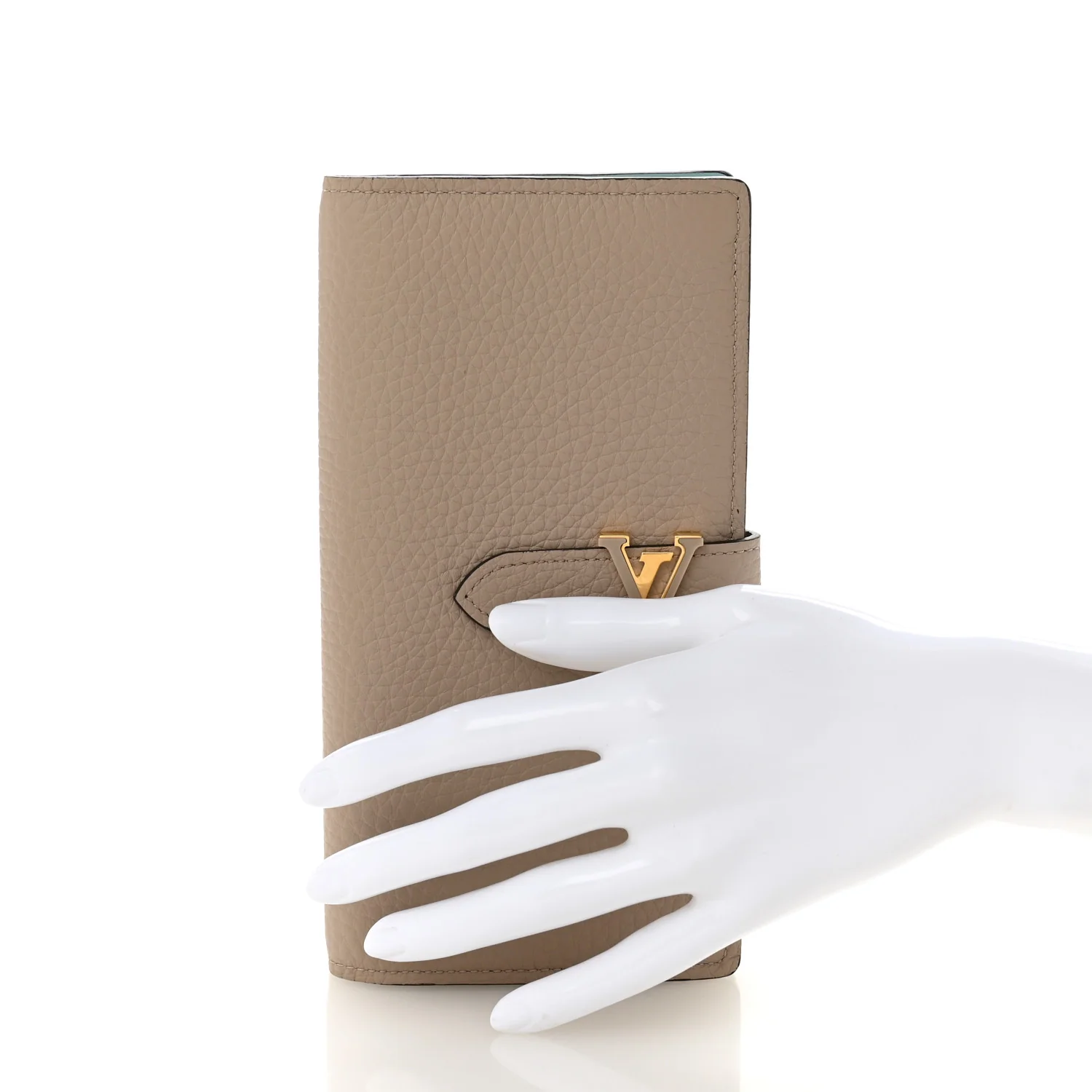 Taurillon LV Vertical Capucines Wallet Galet Aquamarine - Image 2