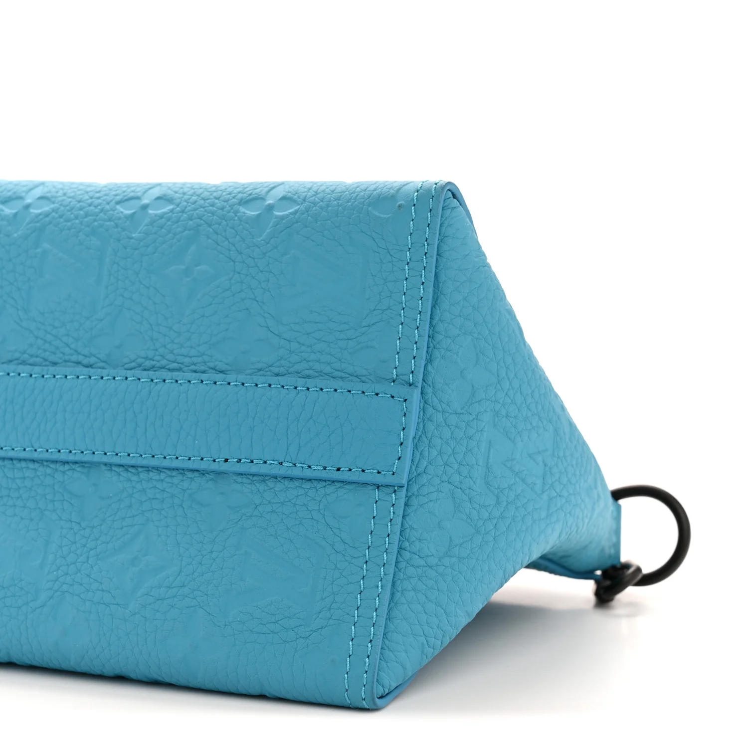 Taurillon Monogram Triangle Messenger Turquoise - Image 10