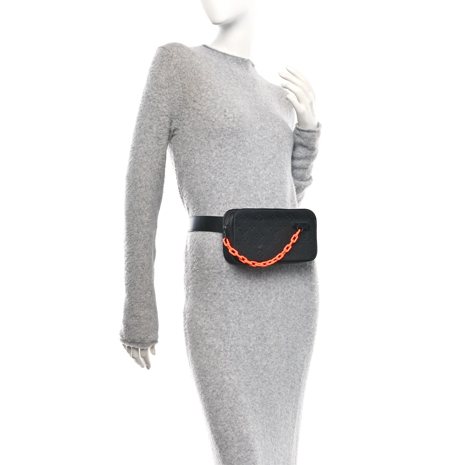 Taurillon Monogram Uniformes Solar Ray Soft Pochette Volga Belt Bag Black - Image 2