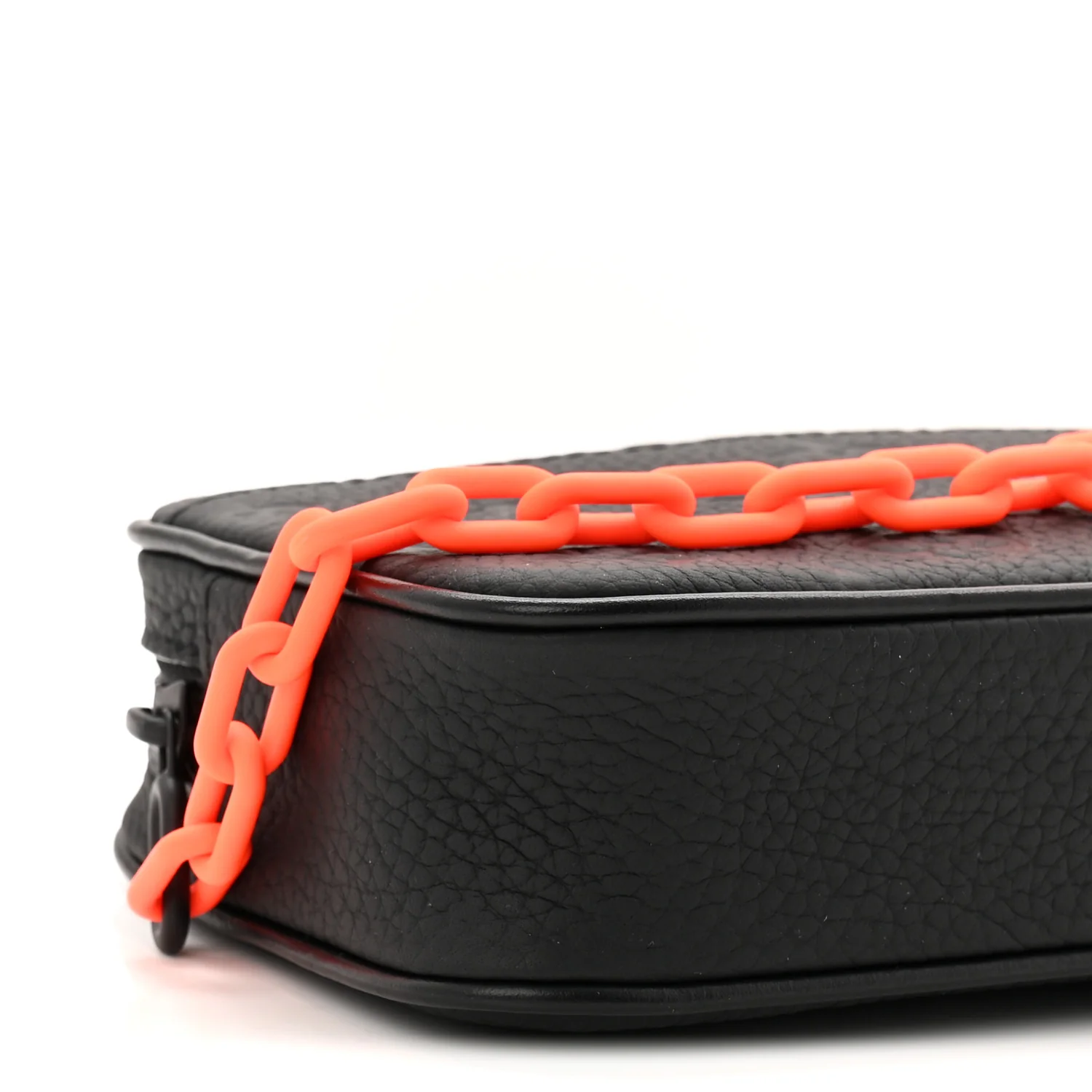 Taurillon Monogram Uniformes Solar Ray Soft Pochette Volga Belt Bag Black - Image 9