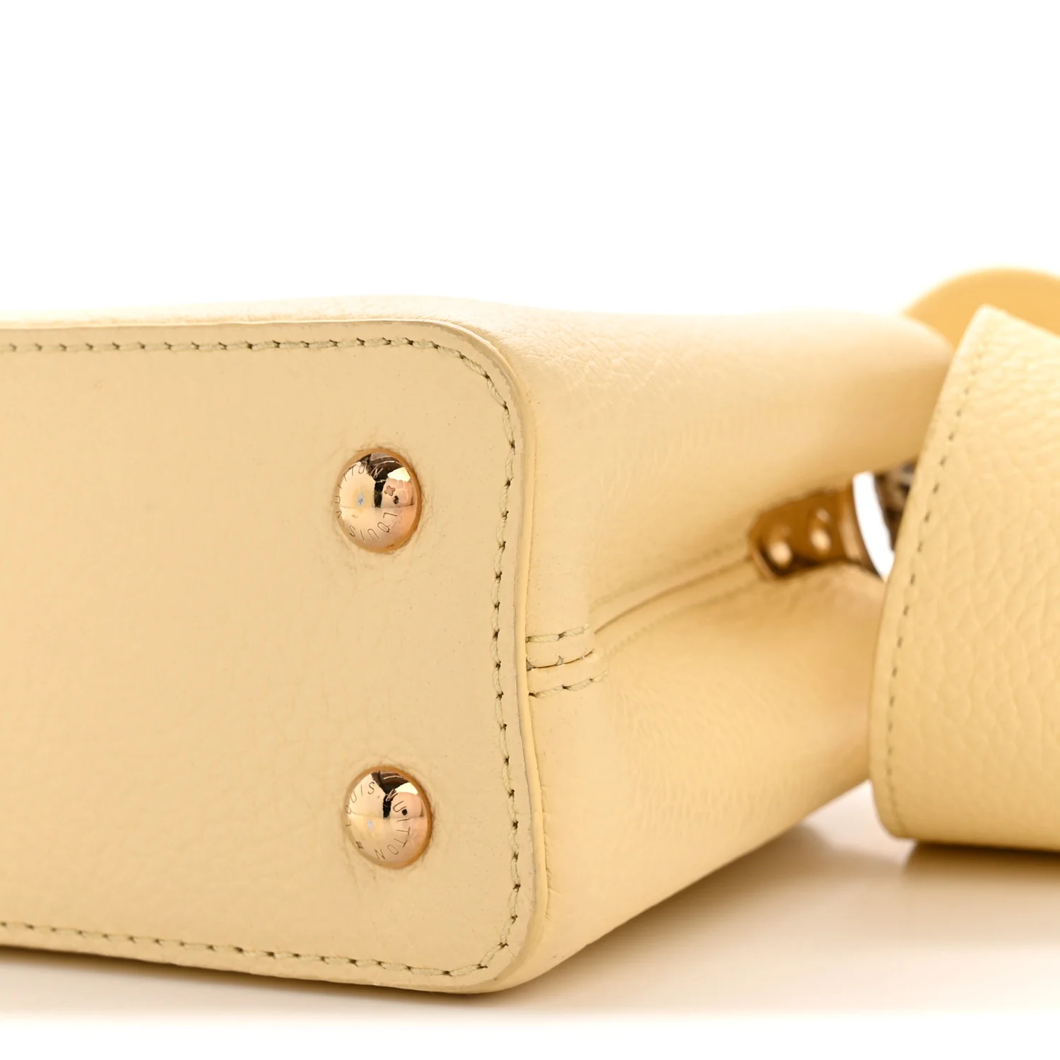 Taurillon Snakeskin Mini Capucines Banane - Image 9
