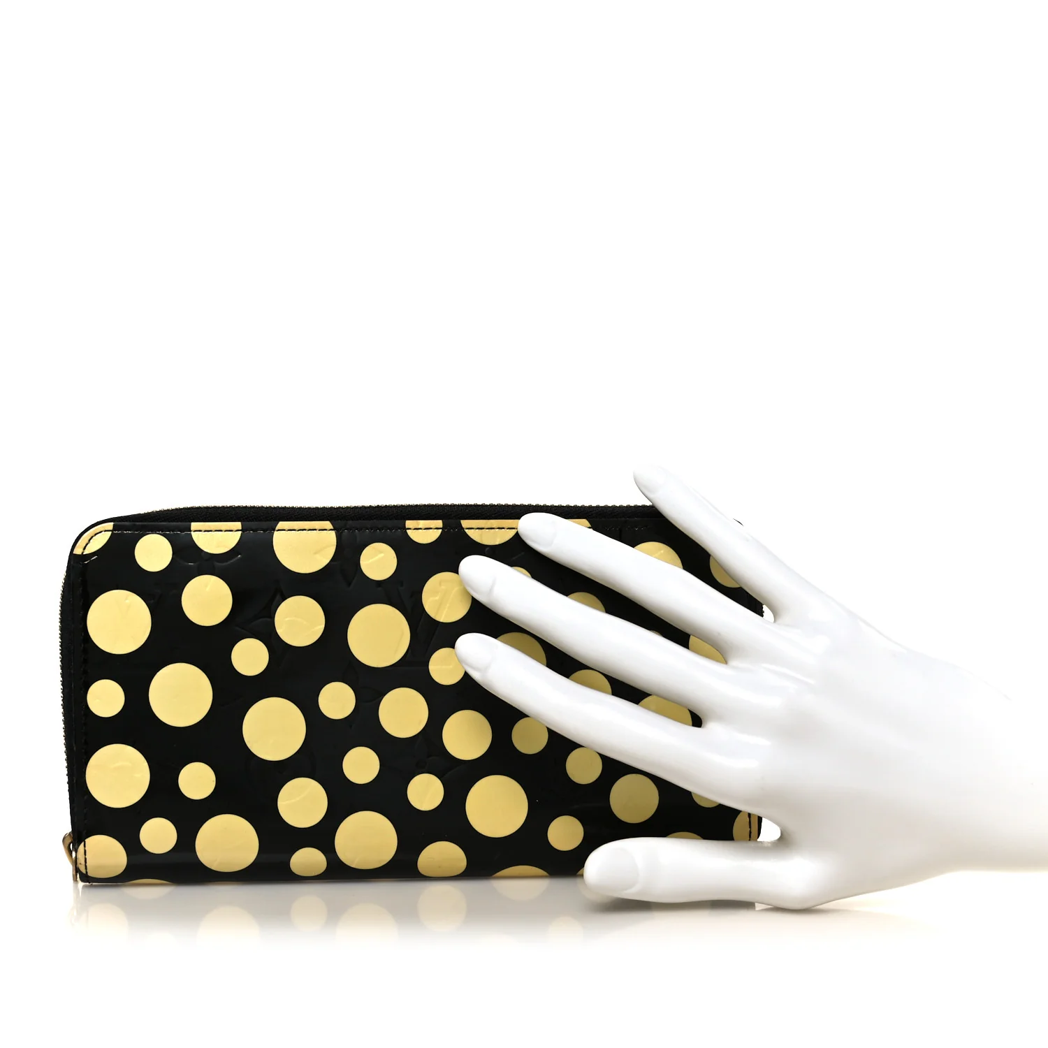 Vernis Kusama Infinity Dots Zippy Wallet Black - Image 2