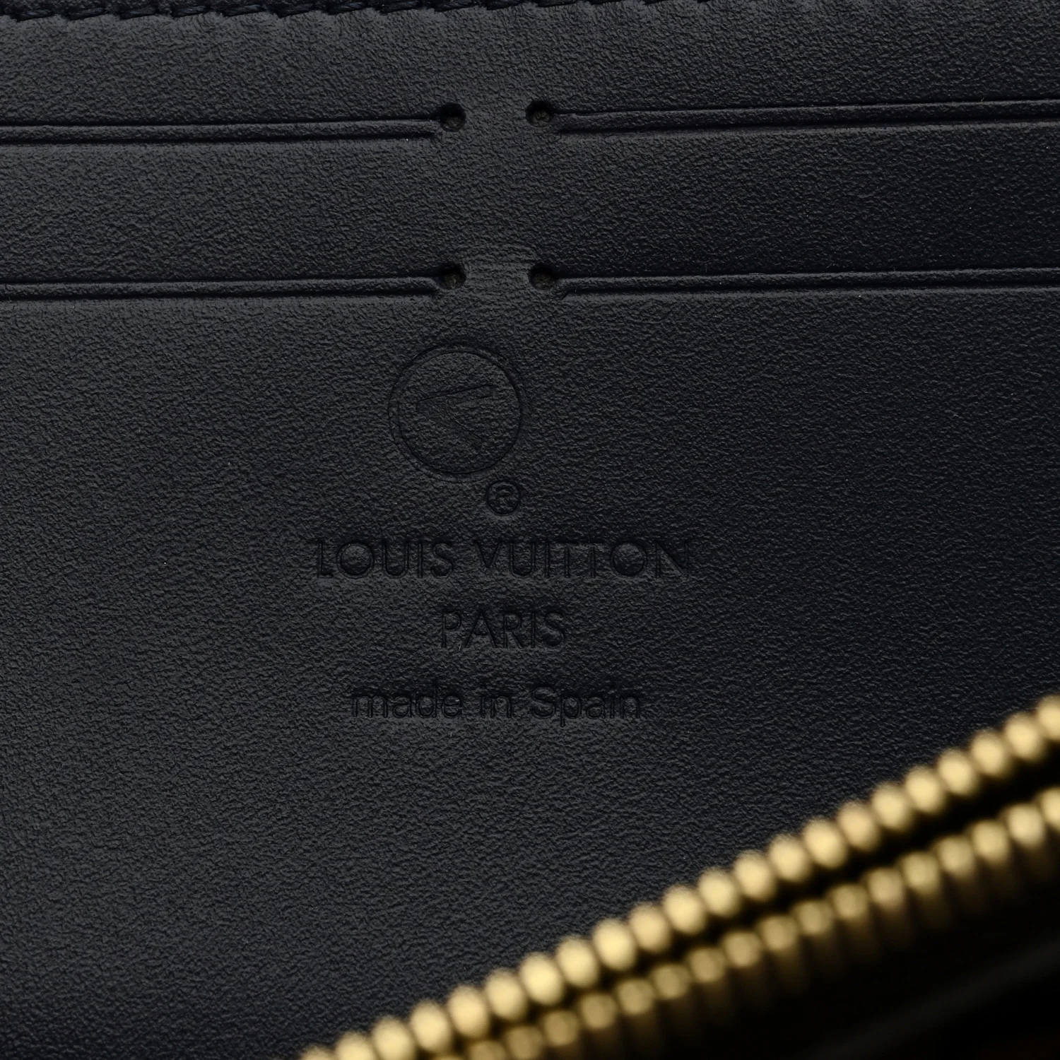 Vernis Miroir Clemence Wallet Blue - Image 9