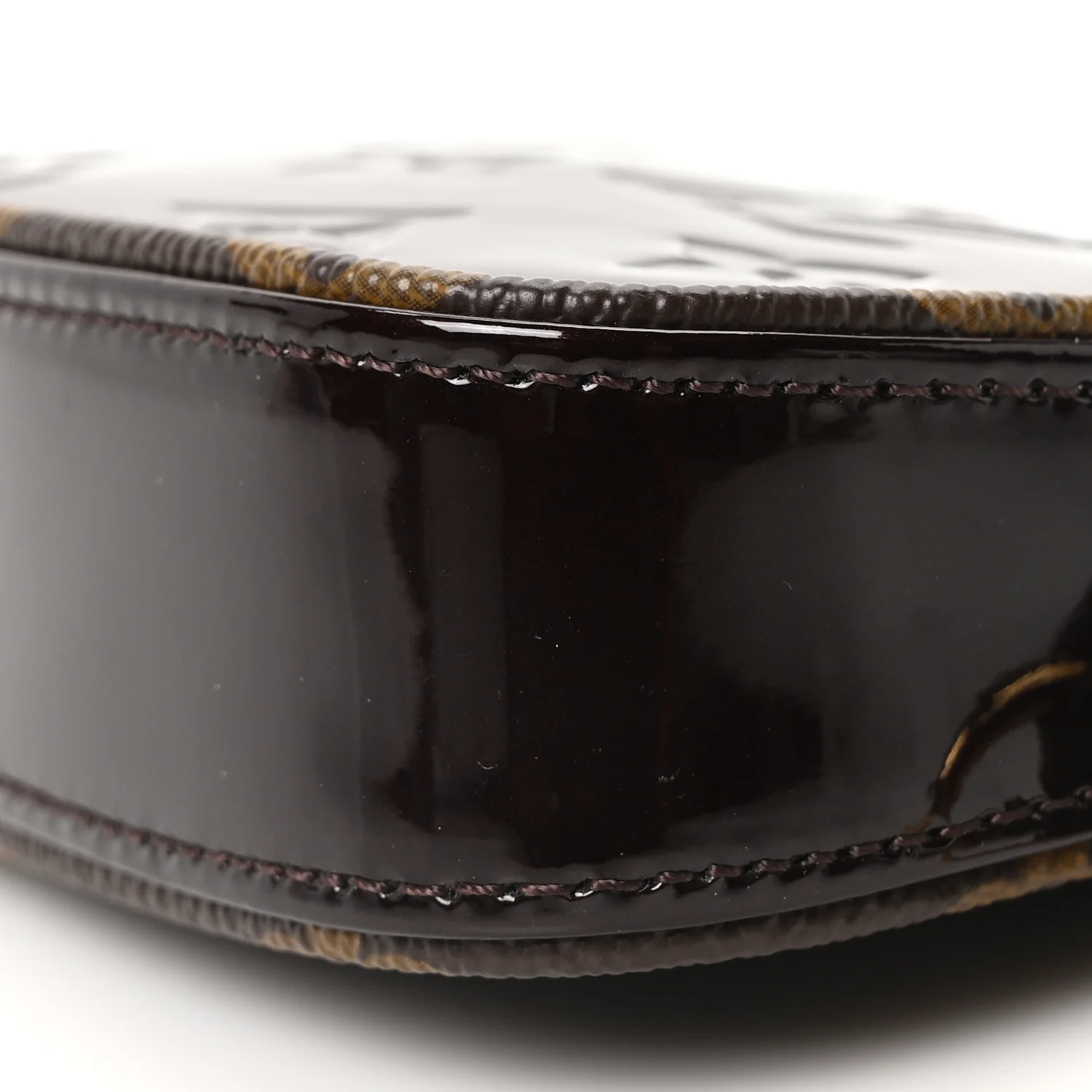 Vernis Monogram Mini Pochette Accessories Amarante - Image 9