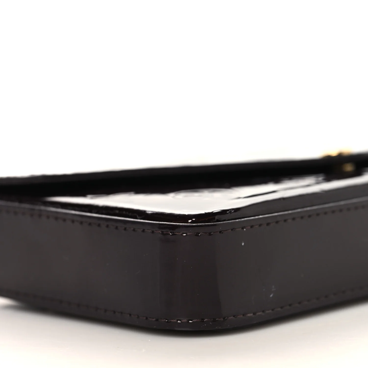 Vernis Pochette Felicie Chain Wallet Amarante - Image 9