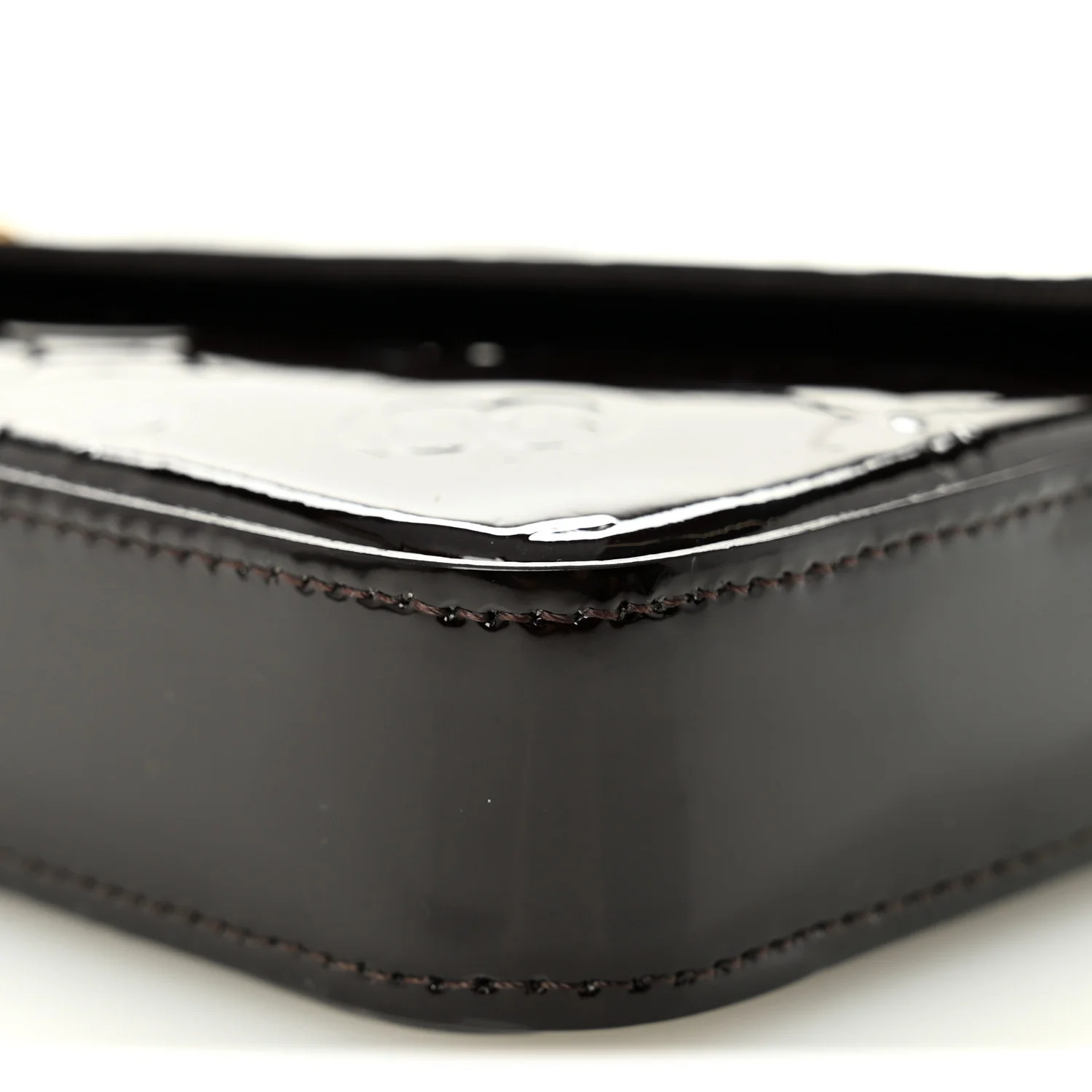 Vernis Pochette Felicie Chain Wallet Amarante - Image 11