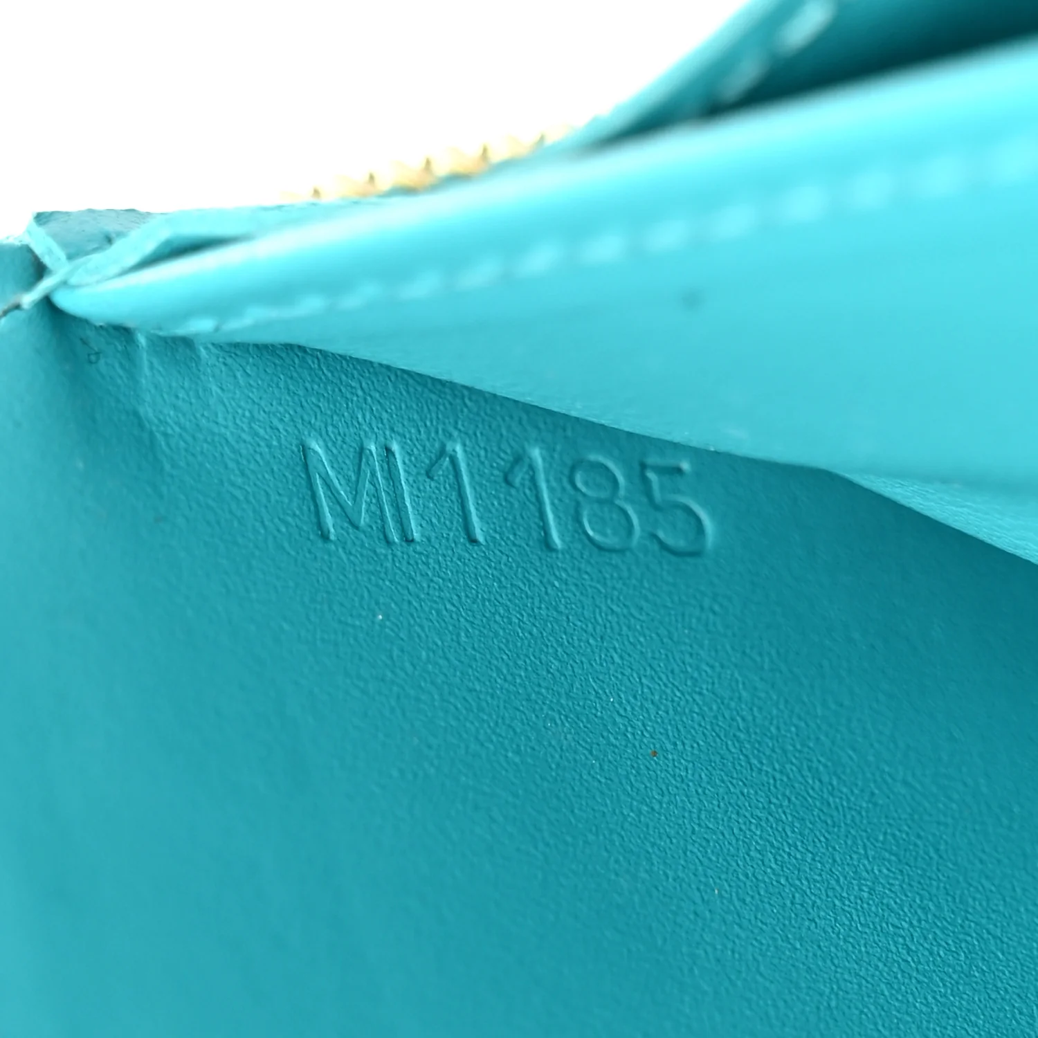 Vernis Zippy Wallet Turquoise - Image 7