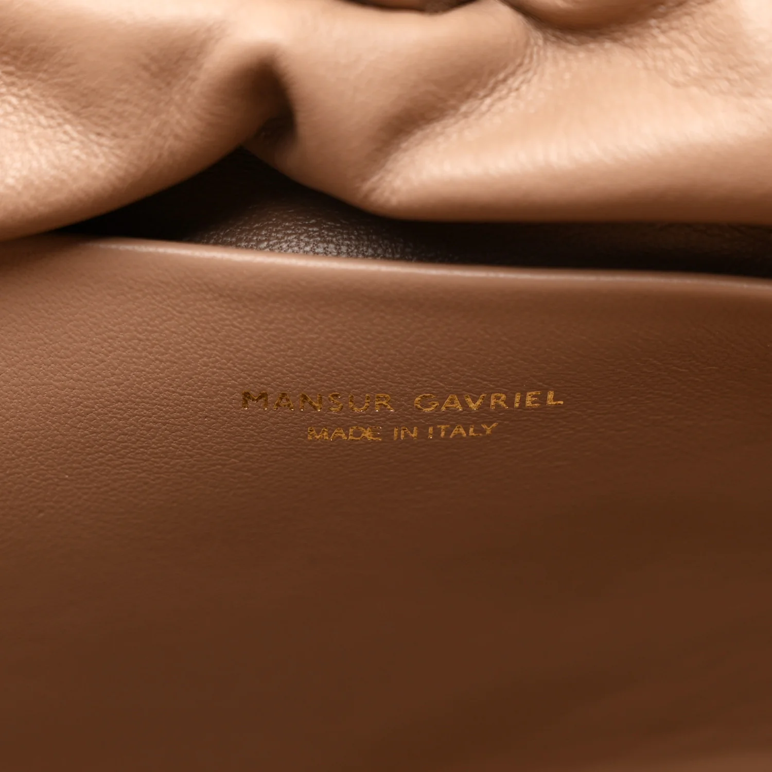 Lambskin Cloud Clutch Biscotto - Image 6