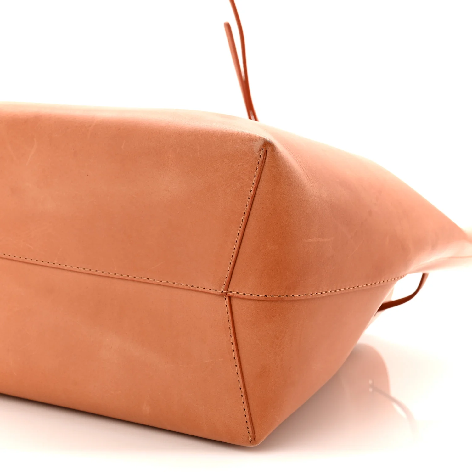 Vegetable Tanned Calfskin Bucket Bag Cammello Rosa - Image 11