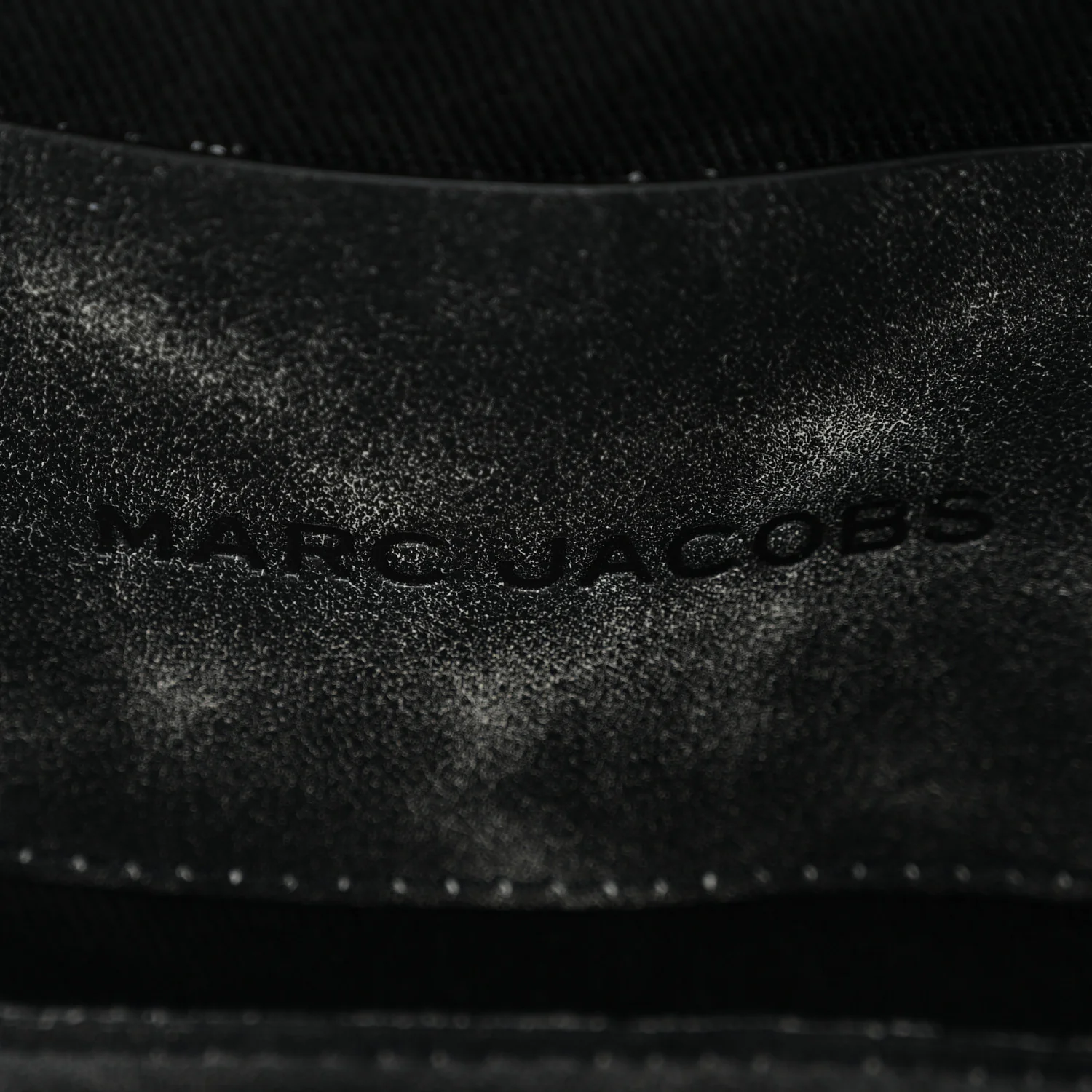 Distressed Calfskin Medium The Tote Bag Black - Image 6