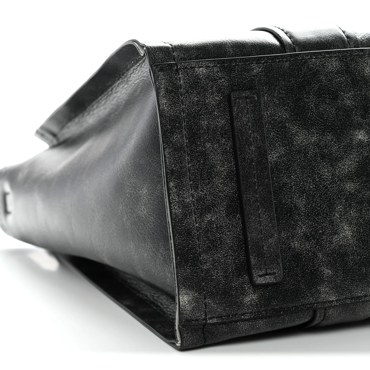 Distressed Calfskin Medium The Tote Bag Black - Image 9