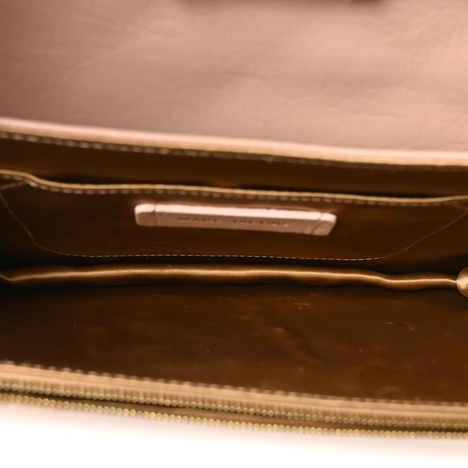 Lacquered Lambskin Baroque Single Flap Beige - Image 5