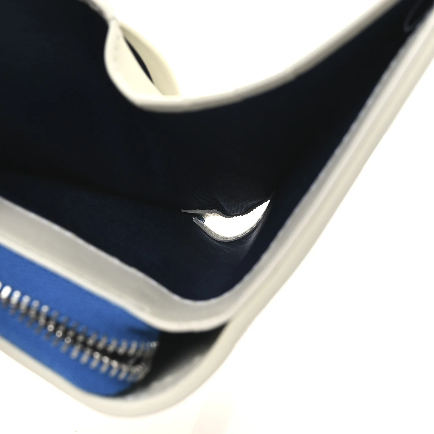 Skyoptic Visetos Mini Zip Around Wallet White - Image 6