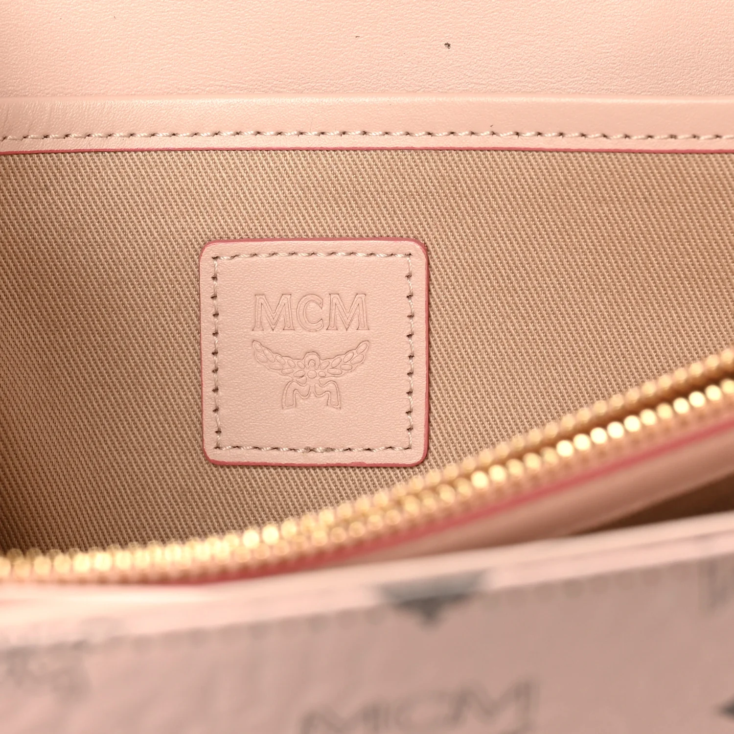 Visetos Medium Patricia Wallet On Chain Soft Pink - Image 7