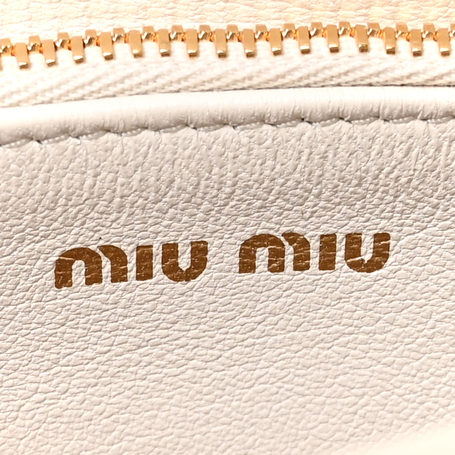 Nappa Matelasse Chain Shoulder Bag White - Image 7