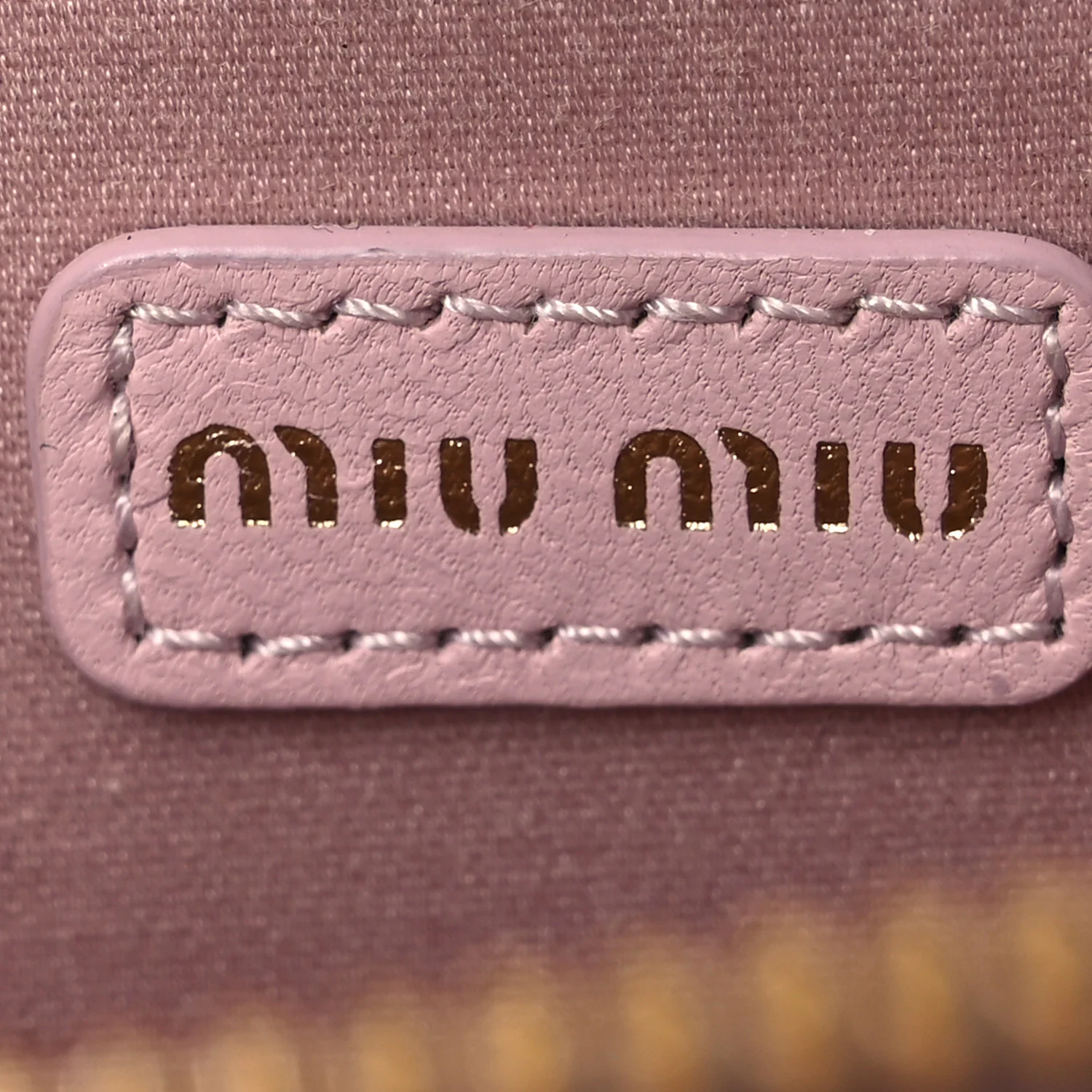 Nappa Matelasse Micro Vanity Case Alabastro - Image 6