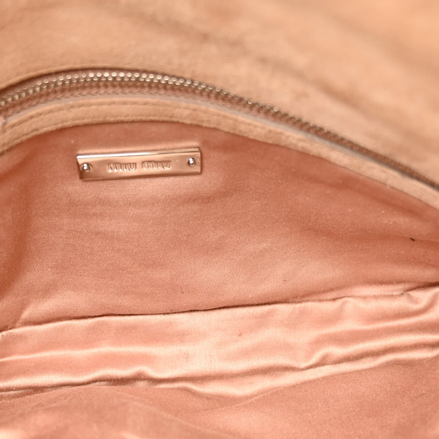 Velvet Matelasse Crystal Chain Shoulder Bag Cammeo - Image 5
