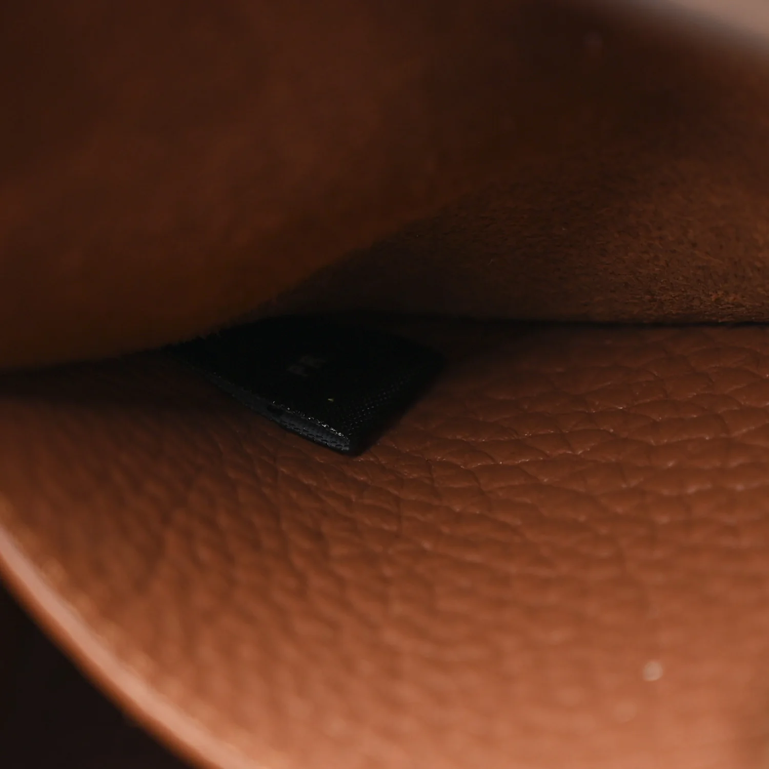 Heavy Grain Mini Alexa Chestnut - Image 8