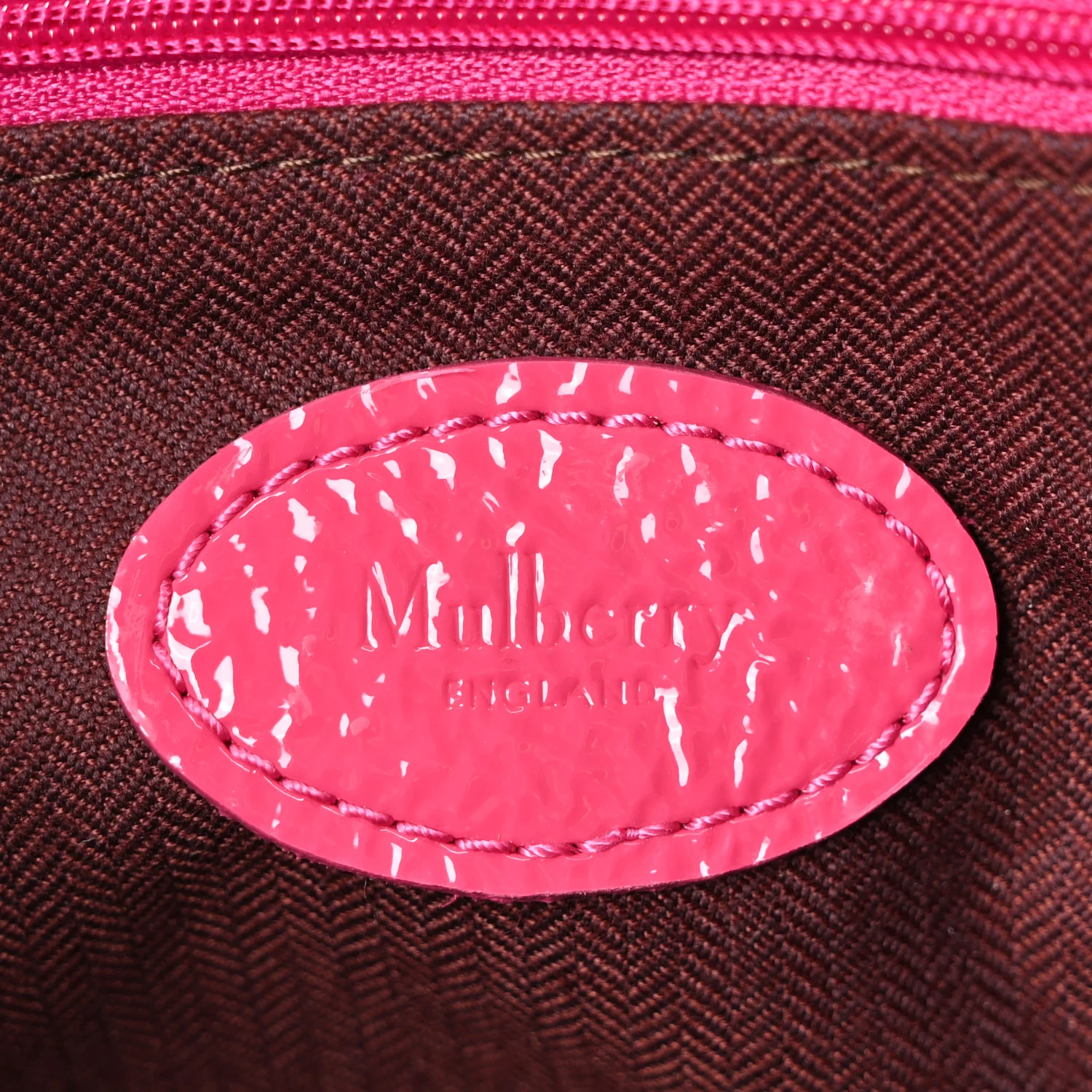 Spongy Patent Small Alexa Pink - Image 6