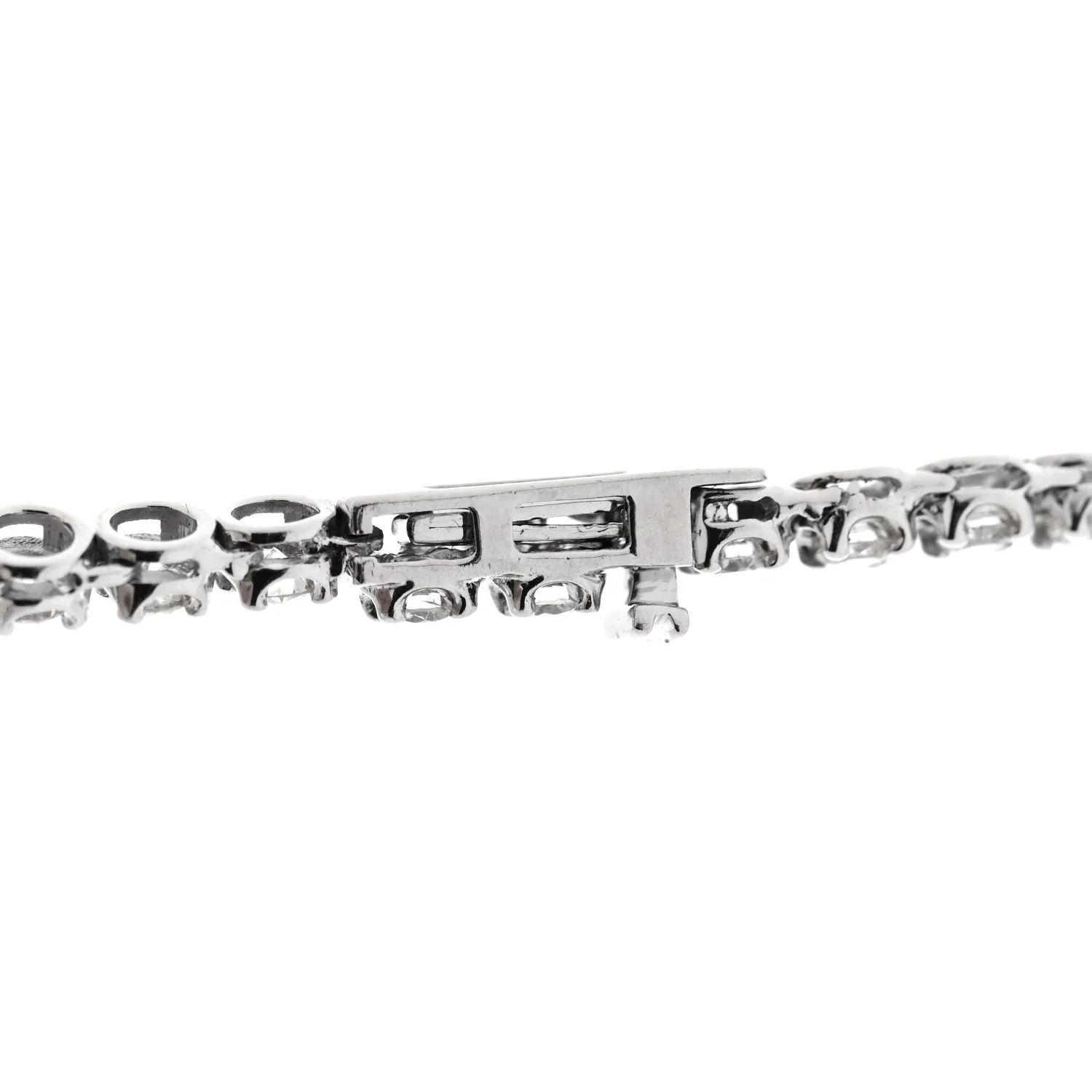 14K White Gold Diamond 4.96ctw Tennis Necklace - Image 5