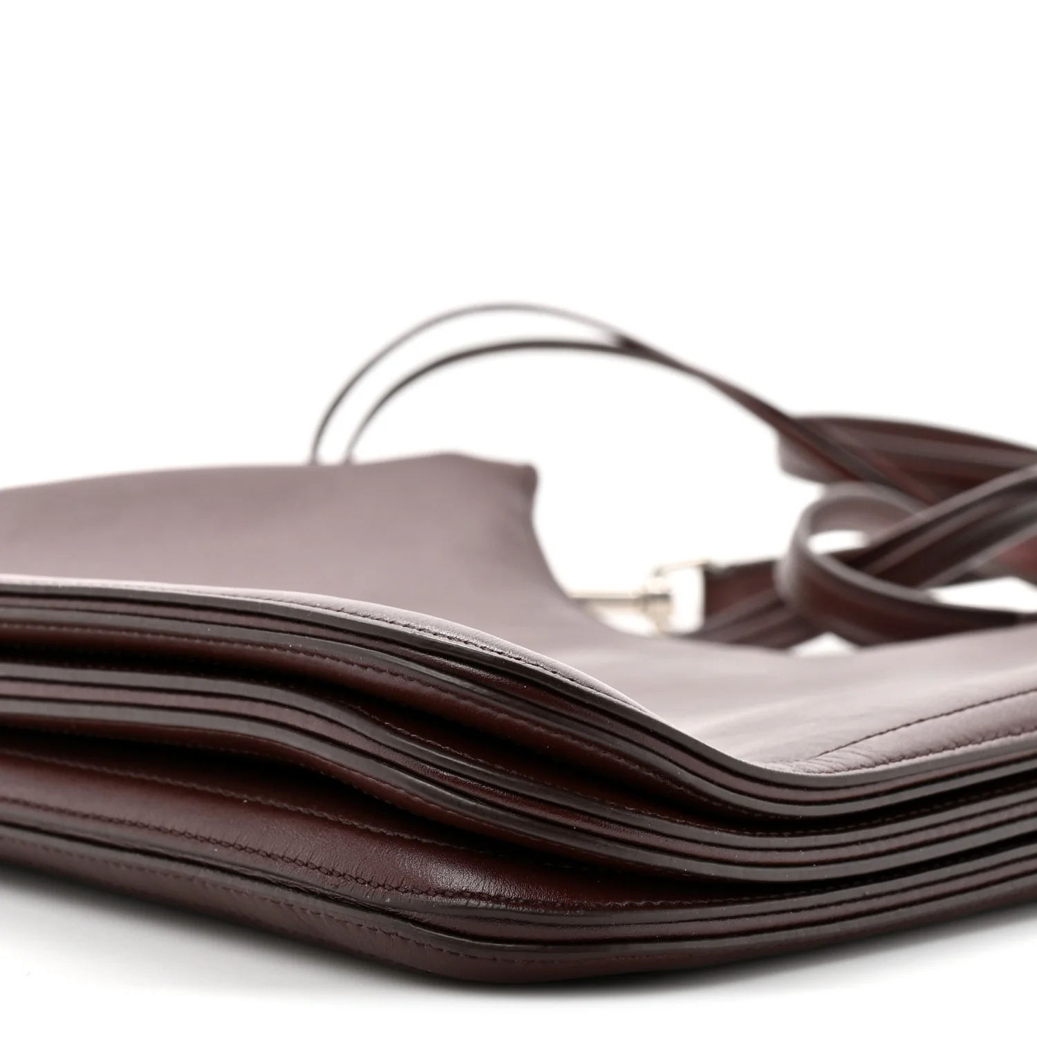 Soft Calfskin Medium Gig Bag Burgundy - Image 10