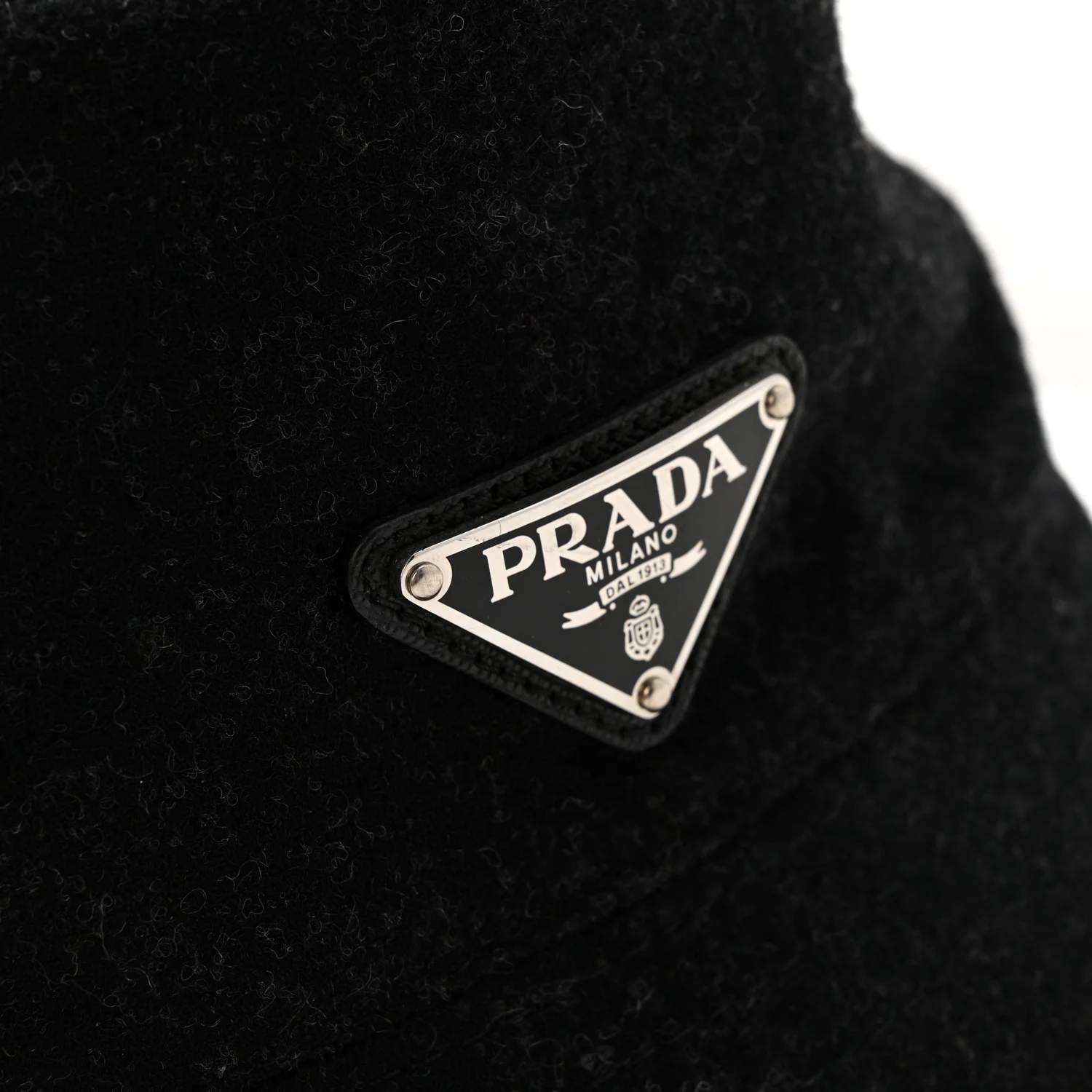 Authentic Loden Wool Metal Triangle Logo Bucket Hat L Anthracite - Image 9
