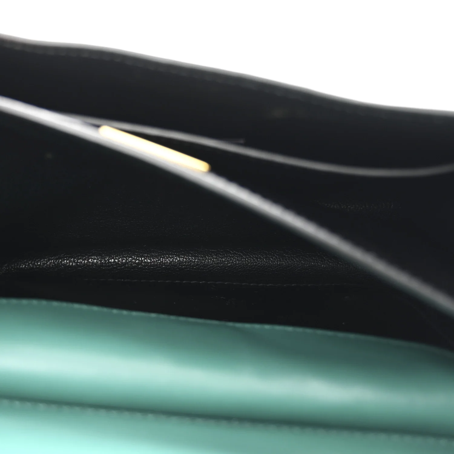 City Calf Saffiano Cahier Bag Assenzio Black - Image 6
