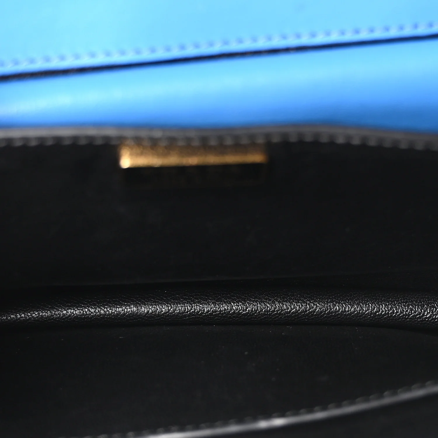 City Calf Saffiano Cahier Bag Marea Black - Image 5