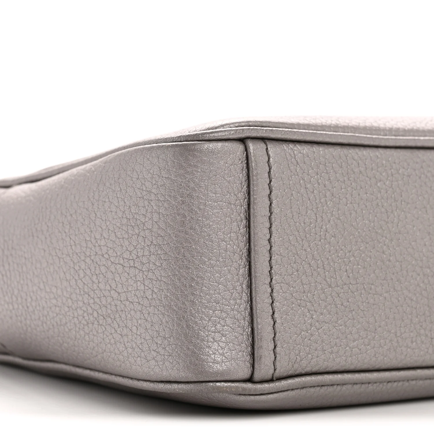 Metallic Vitello Daino Camera Crossbody Bag Acciaio - Image 10