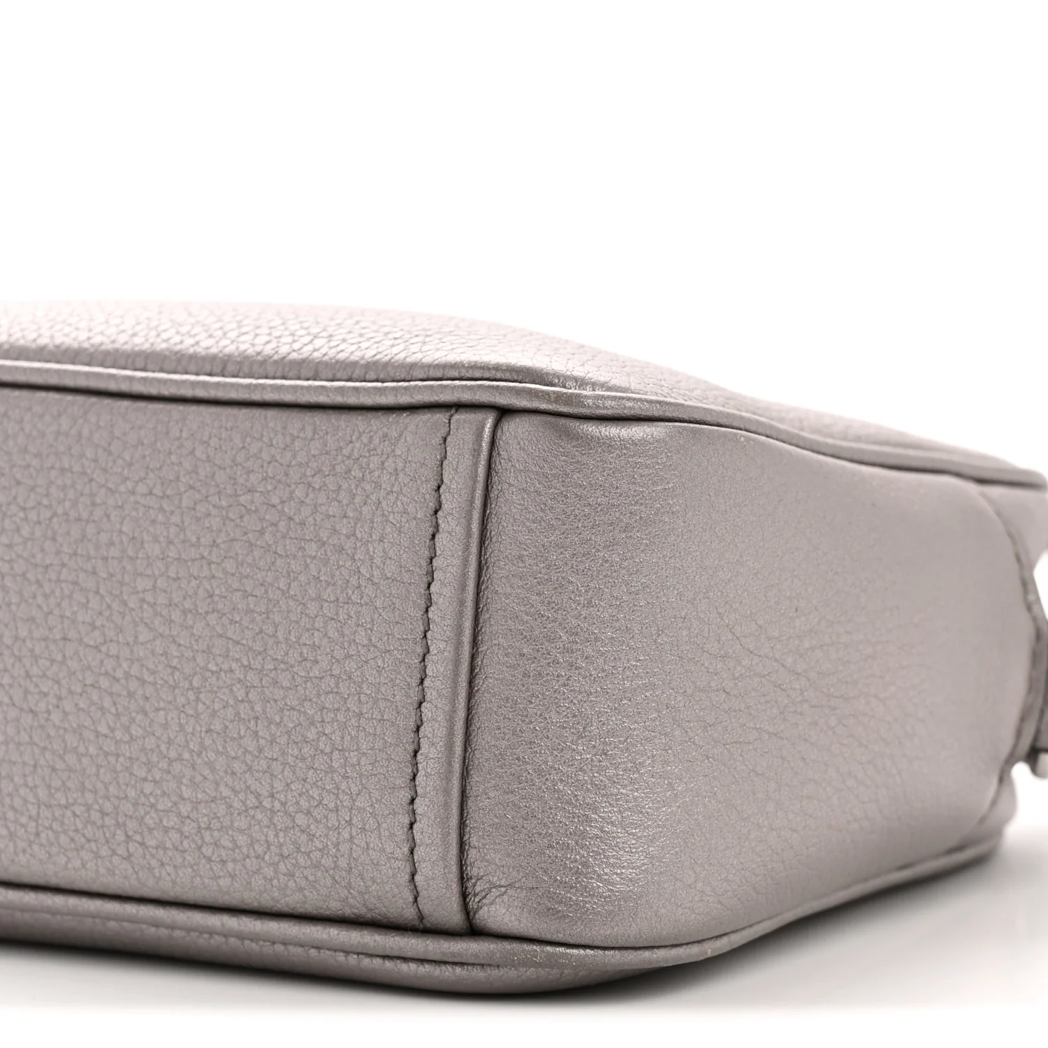 Metallic Vitello Daino Camera Crossbody Bag Acciaio - Image 11