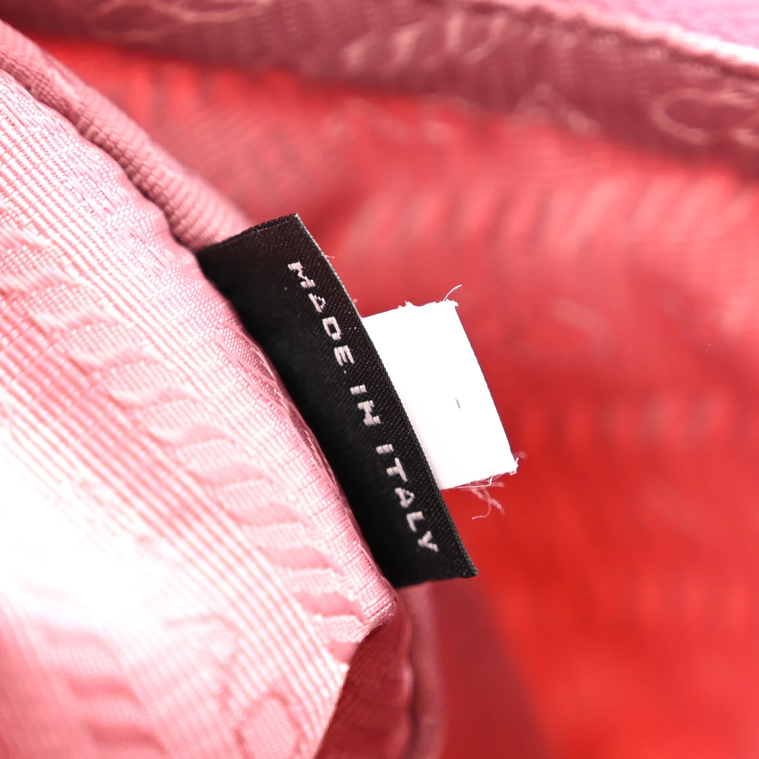 Nylon Re-Edition 2005 Shoulder Bag Begonia - Image 7