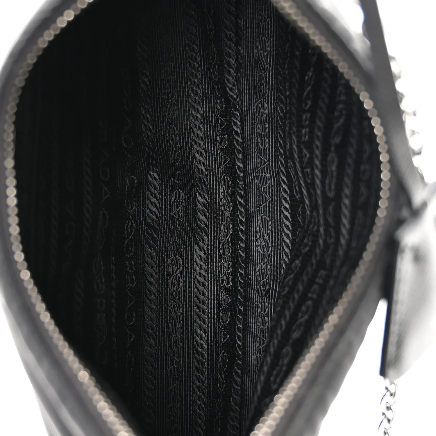 Nylon Re-Edition 2005 Shoulder Bag Black - Image 5