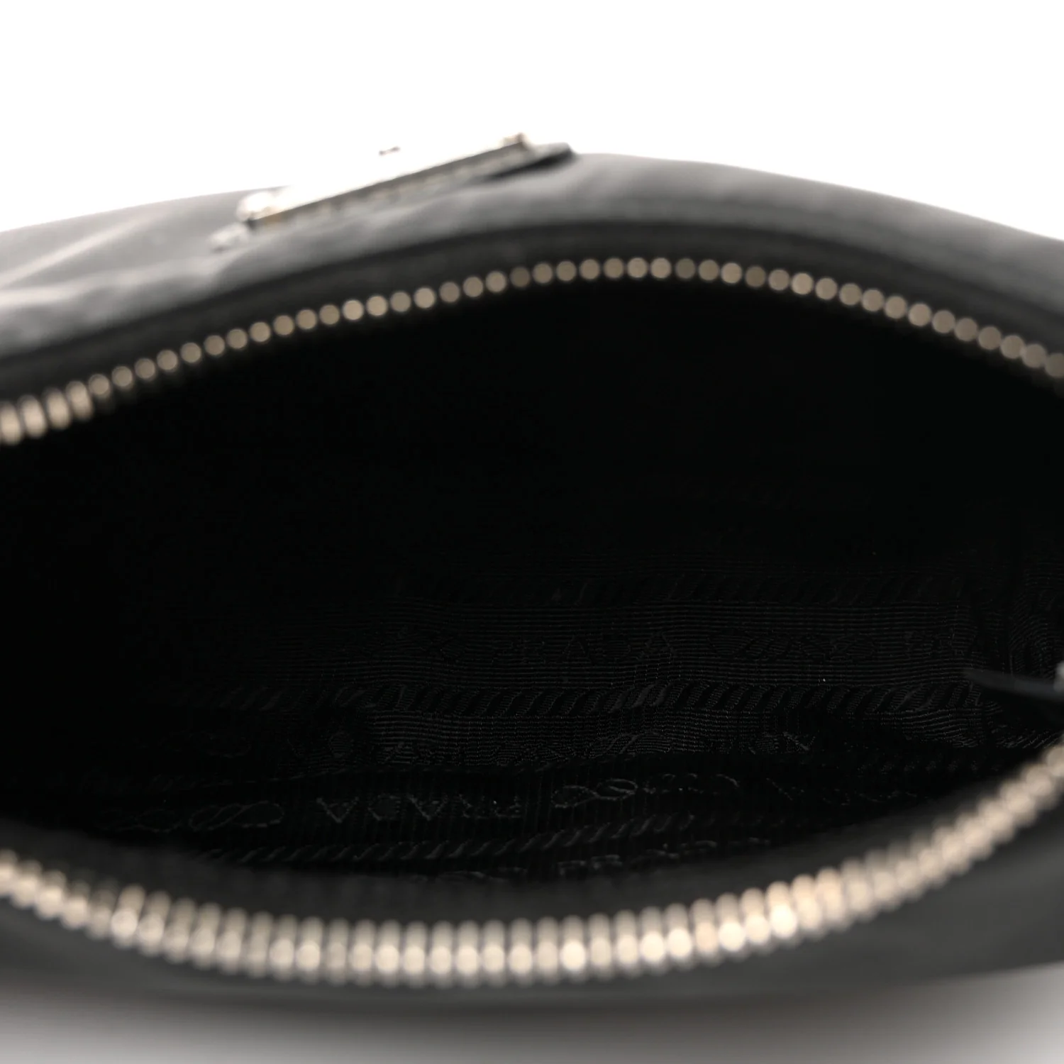 Nylon Re-Edition 2005 Shoulder Bag Black - Image 5