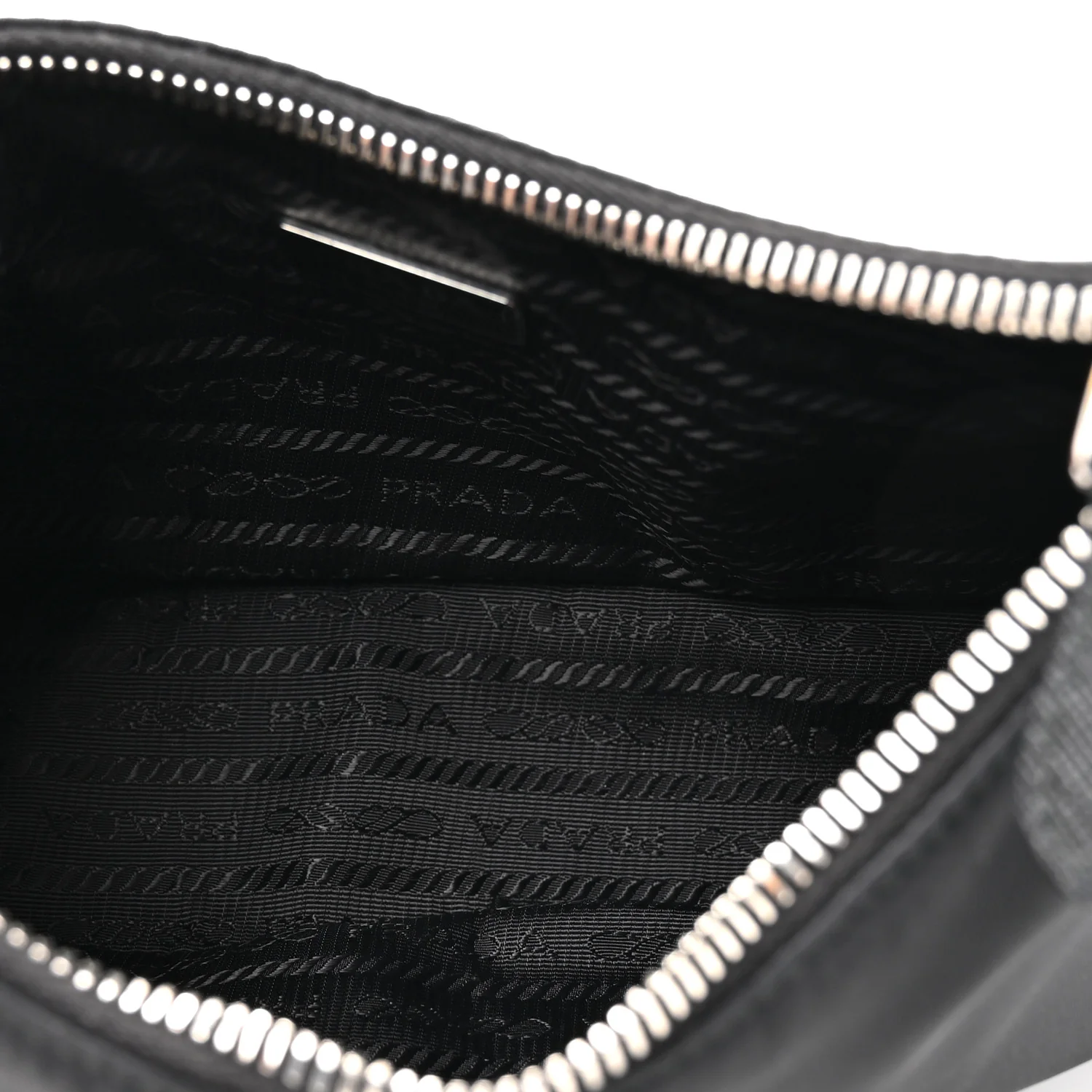 Nylon Re-Edition 2005 Shoulder Bag Black - Image 5