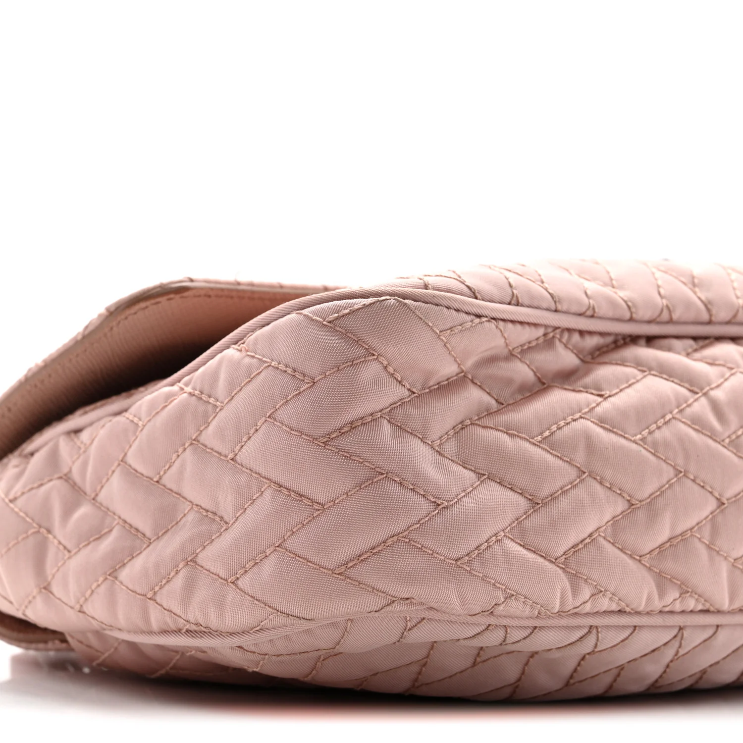 Nylon Tessuto Impunture Quilted Flap Opale - Image 8