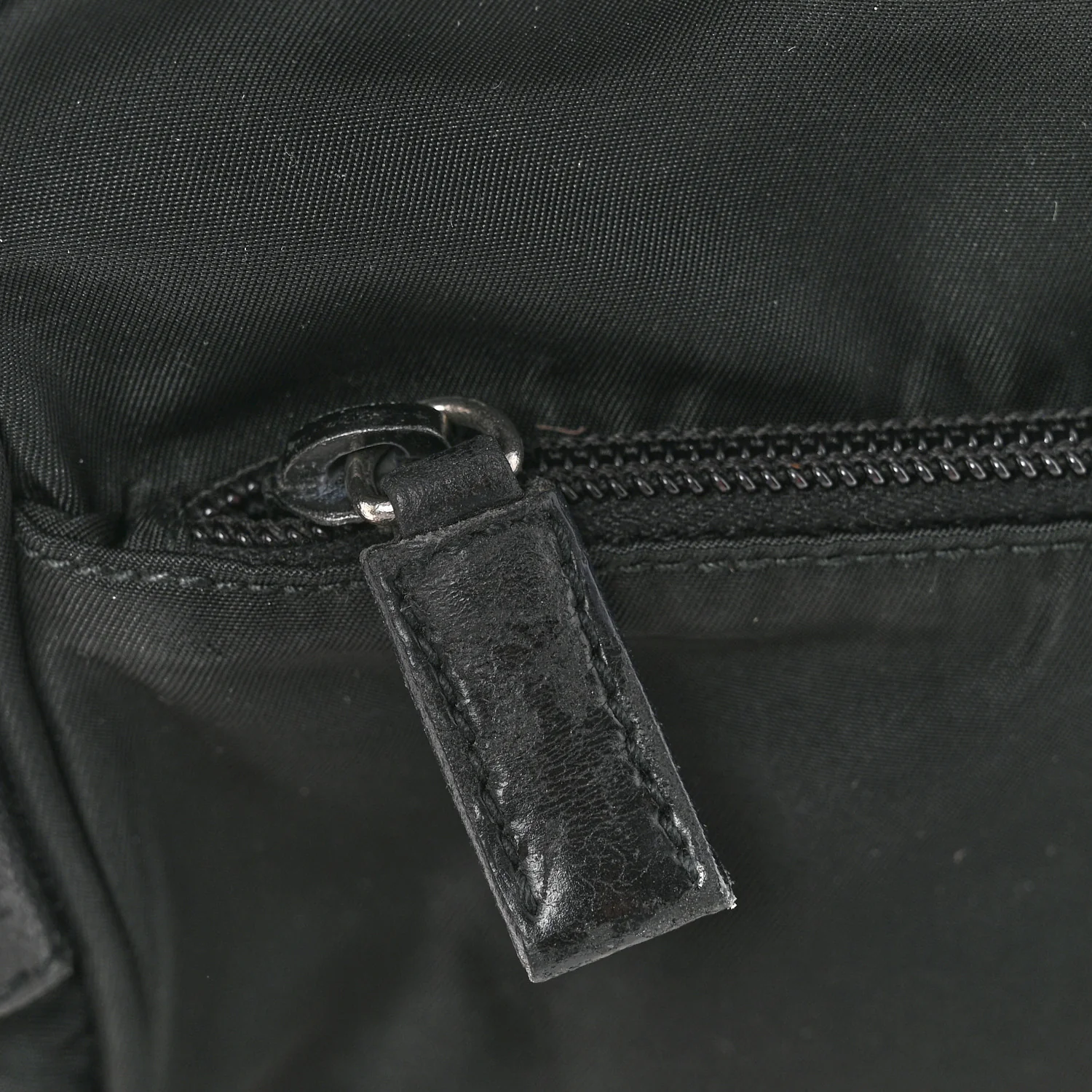 Nylon Vela Messenger Bag Black - Image 11