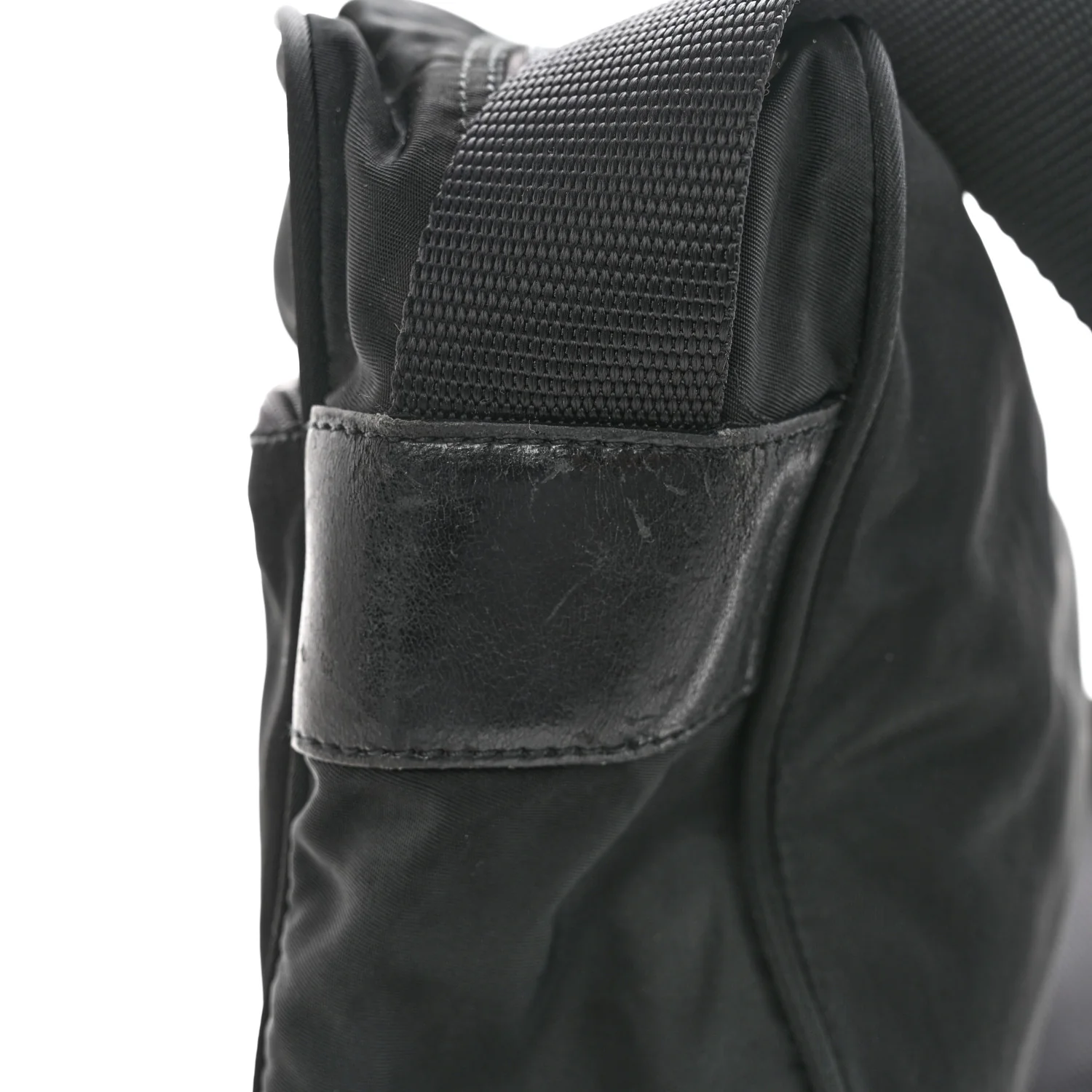 Nylon Vela Messenger Bag Black - Image 12