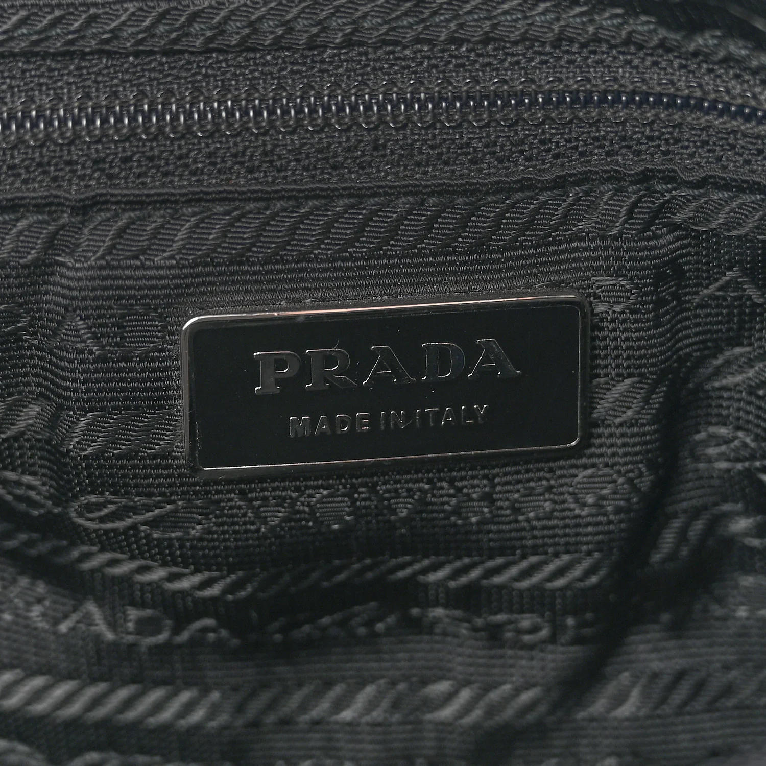 Nylon Vela Messenger Bag Black - Image 6