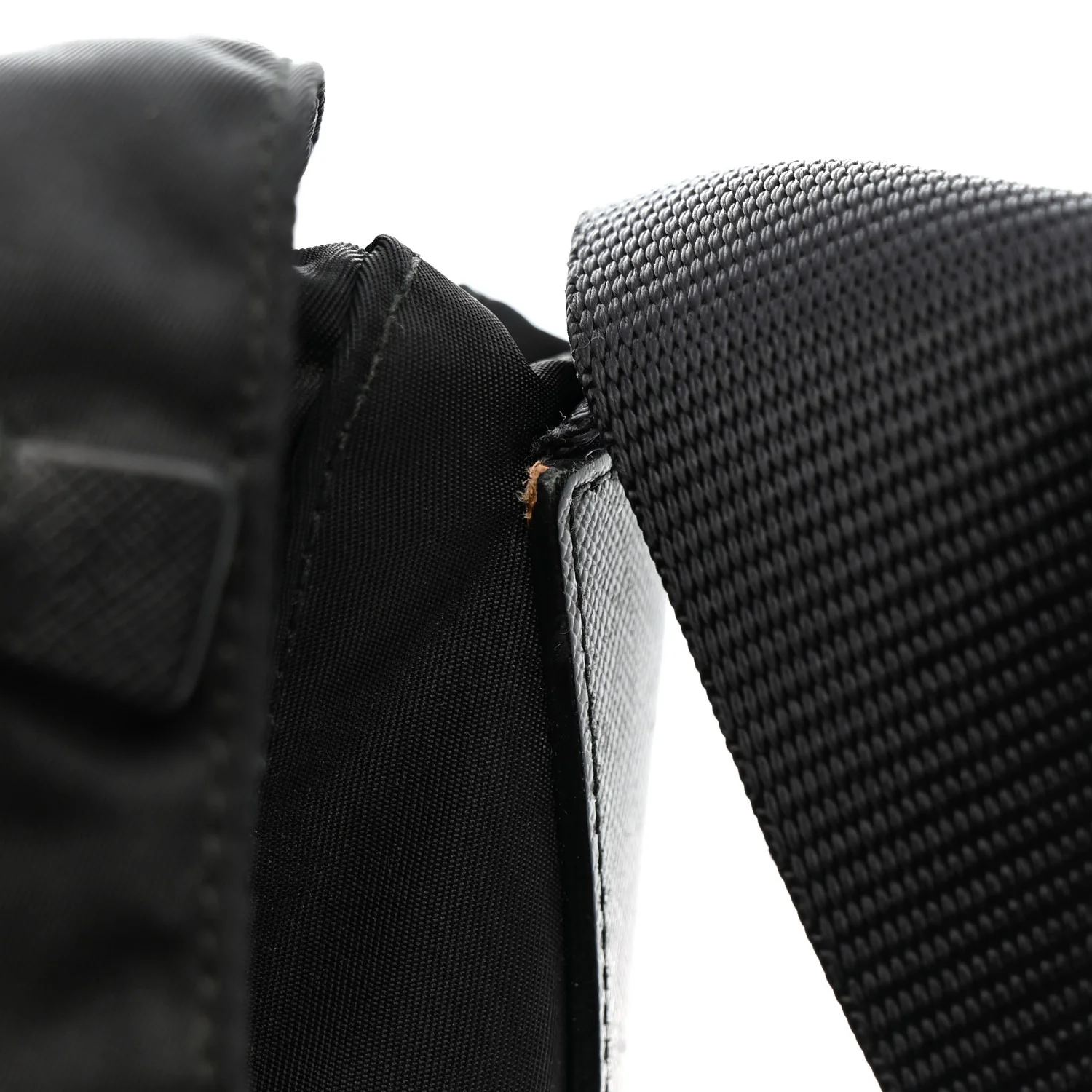Nylon Vela Sport Messenger Bag Black - Image 12