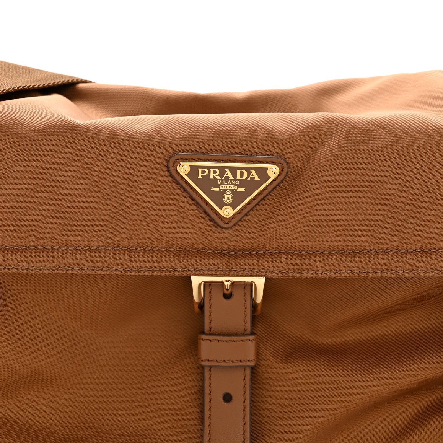 Re-Nylon Medium Explore Shoulder Bag Camel - Image 8