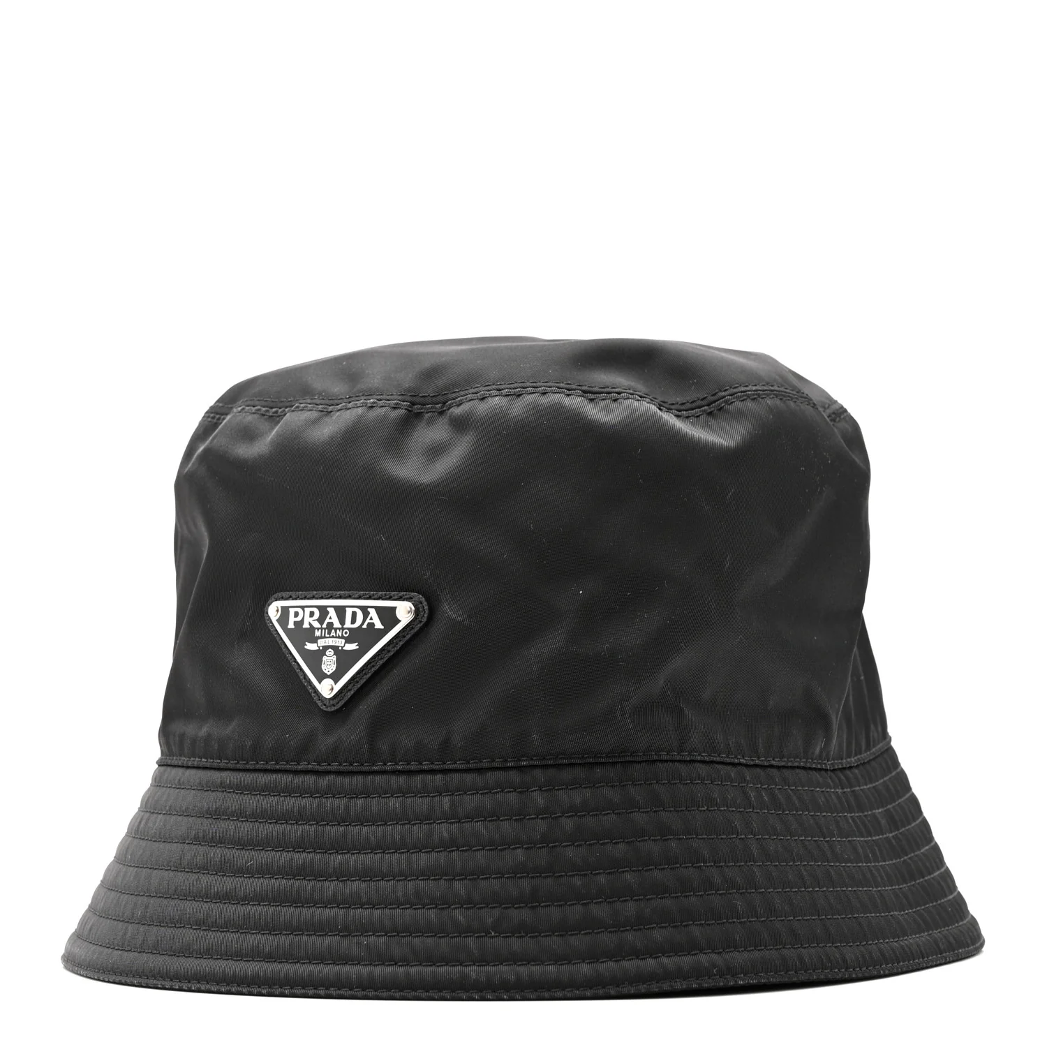 Re-Nylon Metal Triangle Logo Mens Bucket Hat L Black