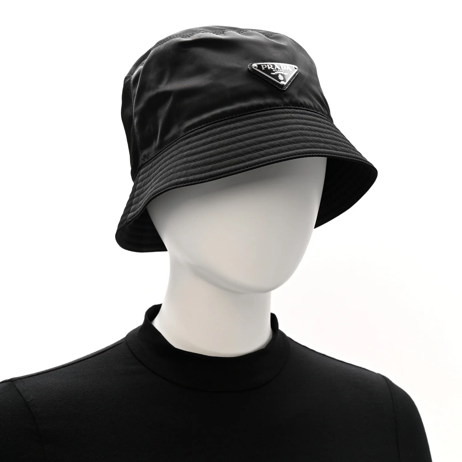 Re-Nylon Metal Triangle Logo Mens Bucket Hat L Black - Image 2
