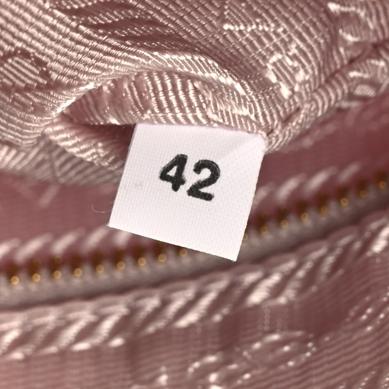 Re-Nylon Saffiano Mini Re-Edition 2005 Bag Alabastro - Image 8