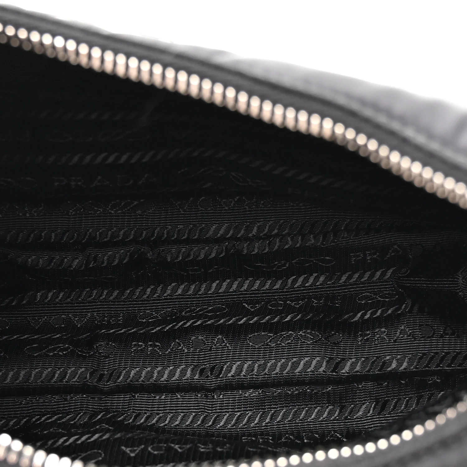 Re-Nylon Saffiano Re-Edition 2005 Shoulder Bag Black - Image 5