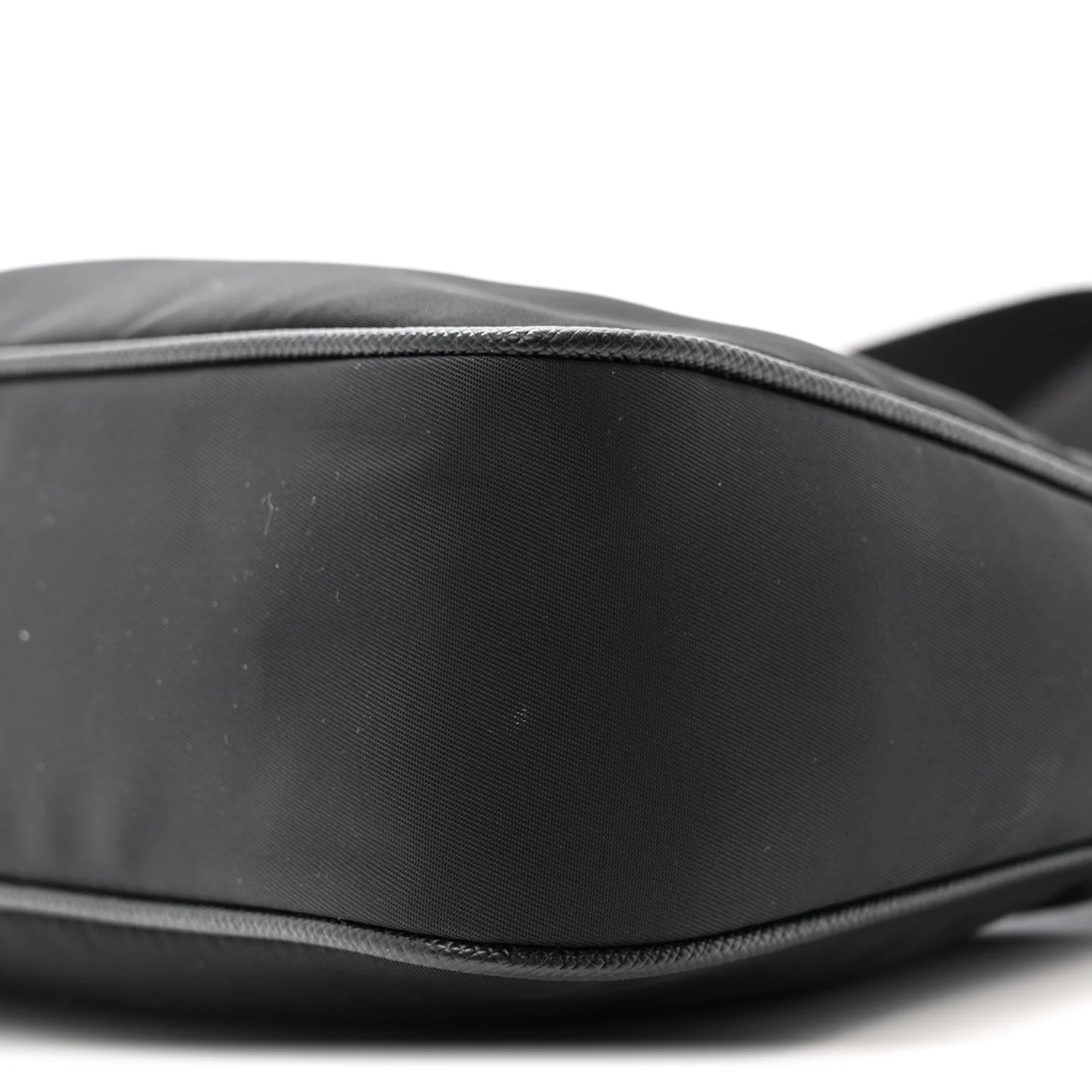 Re-Nylon Saffiano Re-Edition 2005 Shoulder Bag Black - Image 10