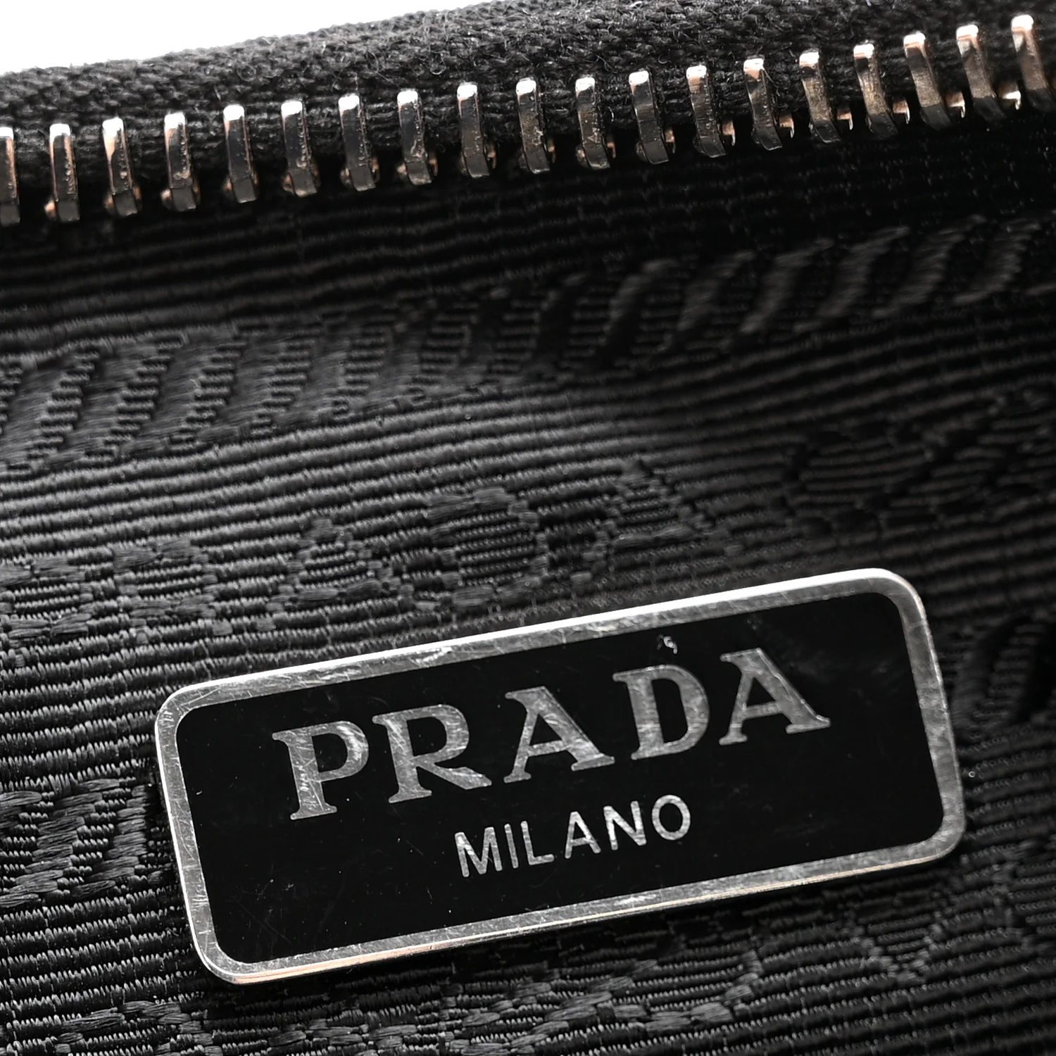 Re-Nylon Saffiano Re-Edition 2005 Shoulder Bag Black - Image 6